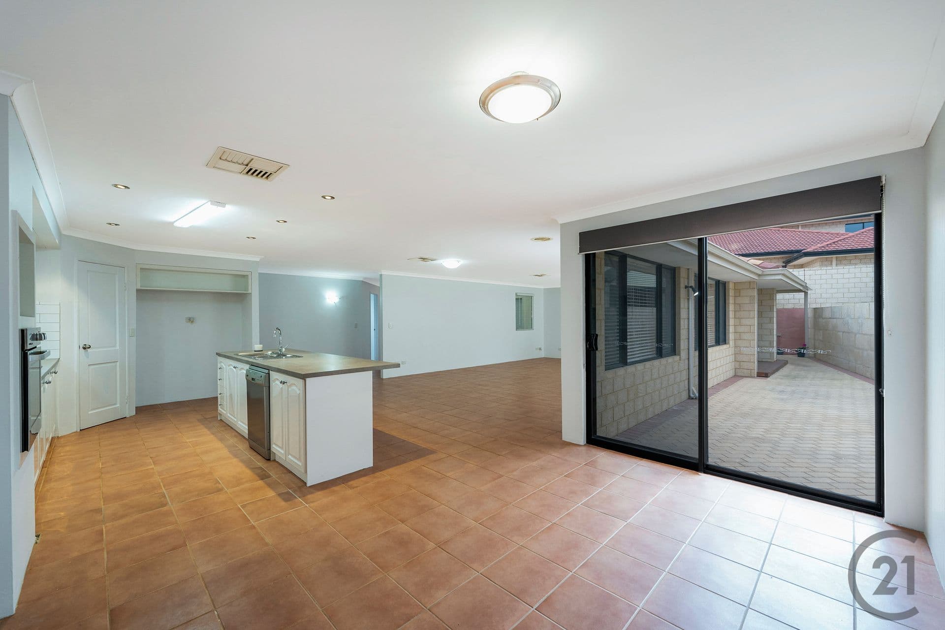 8 Endeavour Circle, Wannanup, WA, 6210, Wannanup - Thumbnail 6