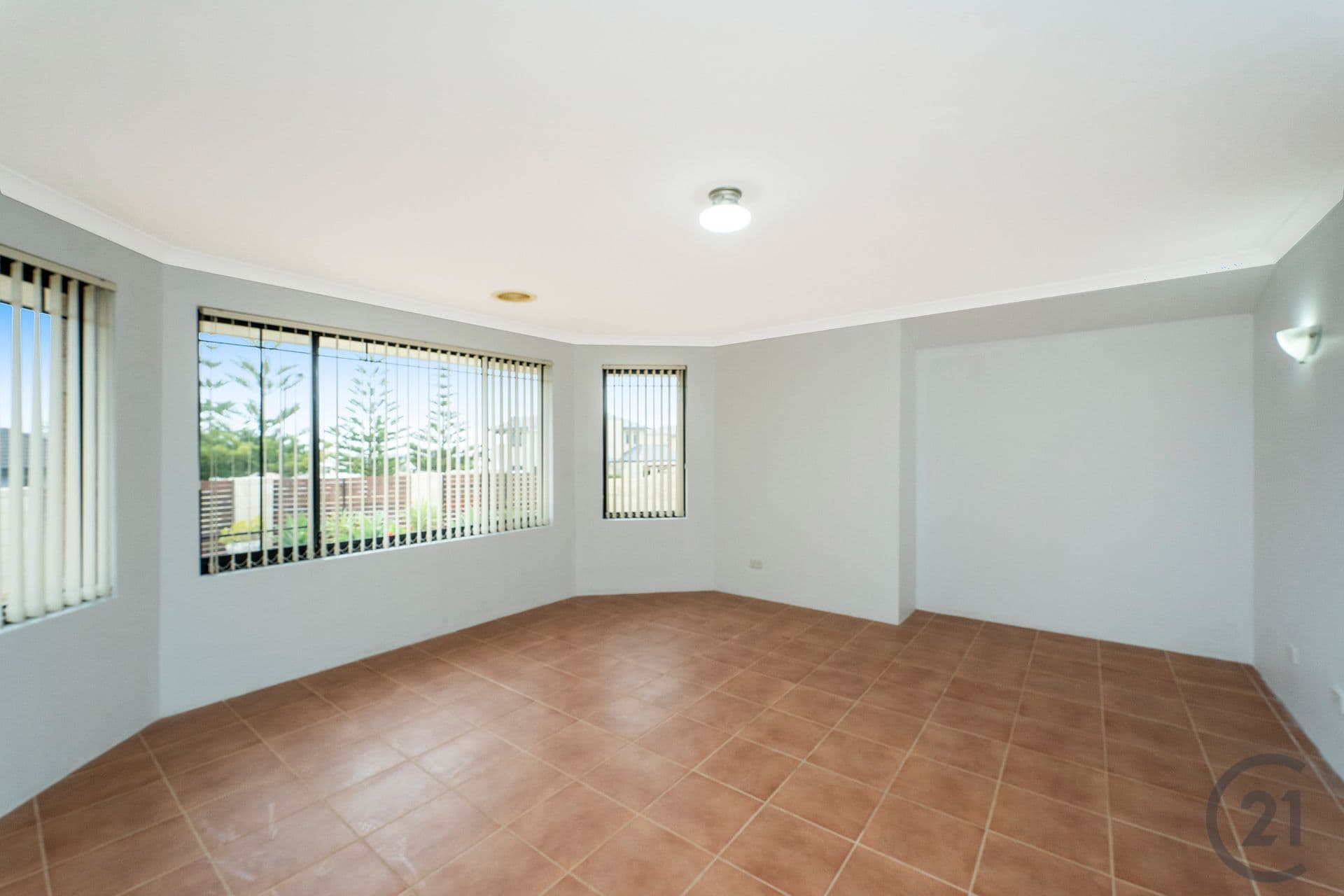 8 Endeavour Circle, Wannanup, WA, 6210, Wannanup - Thumbnail 8