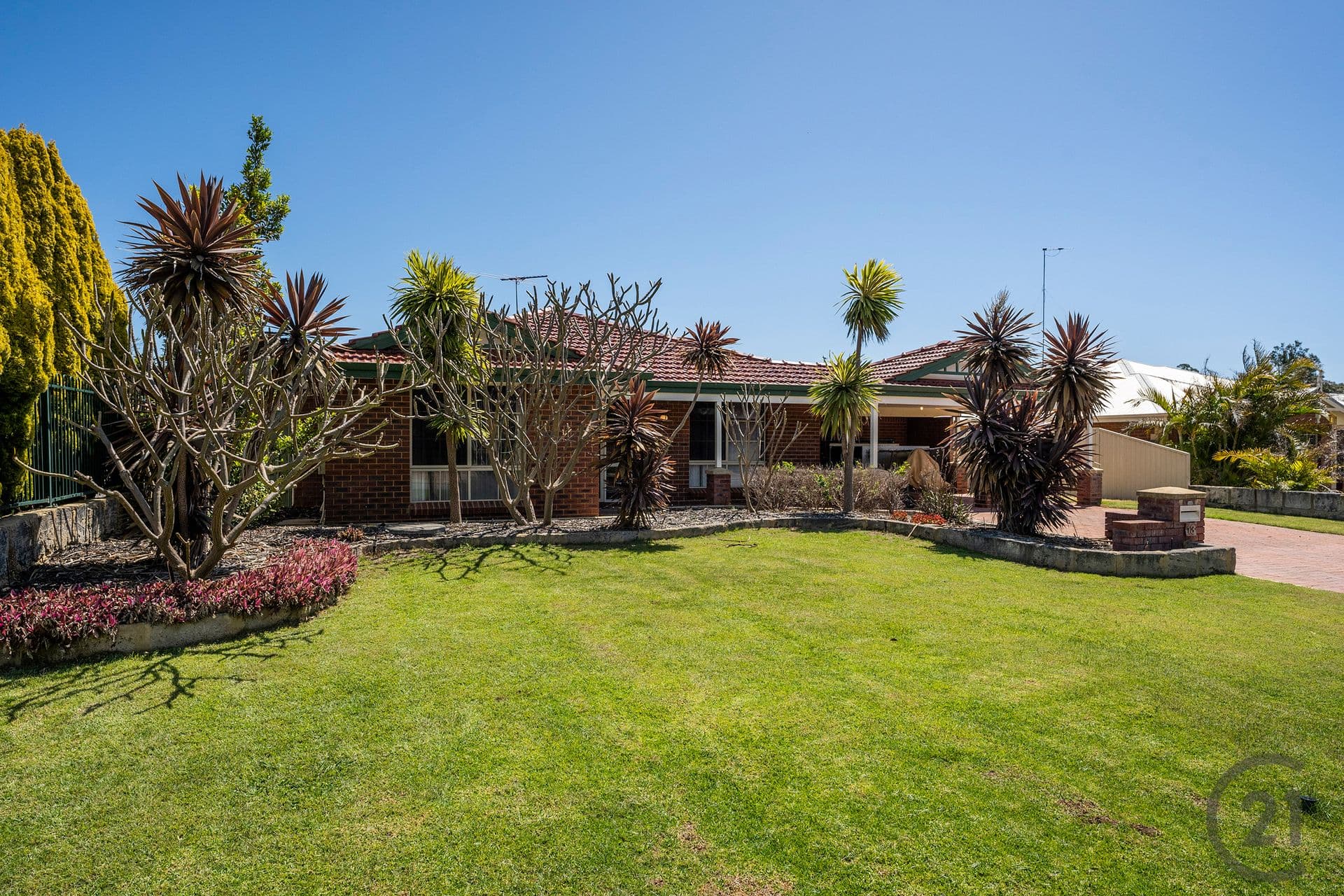 13 Summerlea Avenue, Meadow Springs, WA, 6210, Meadow Springs - Thumbnail 2