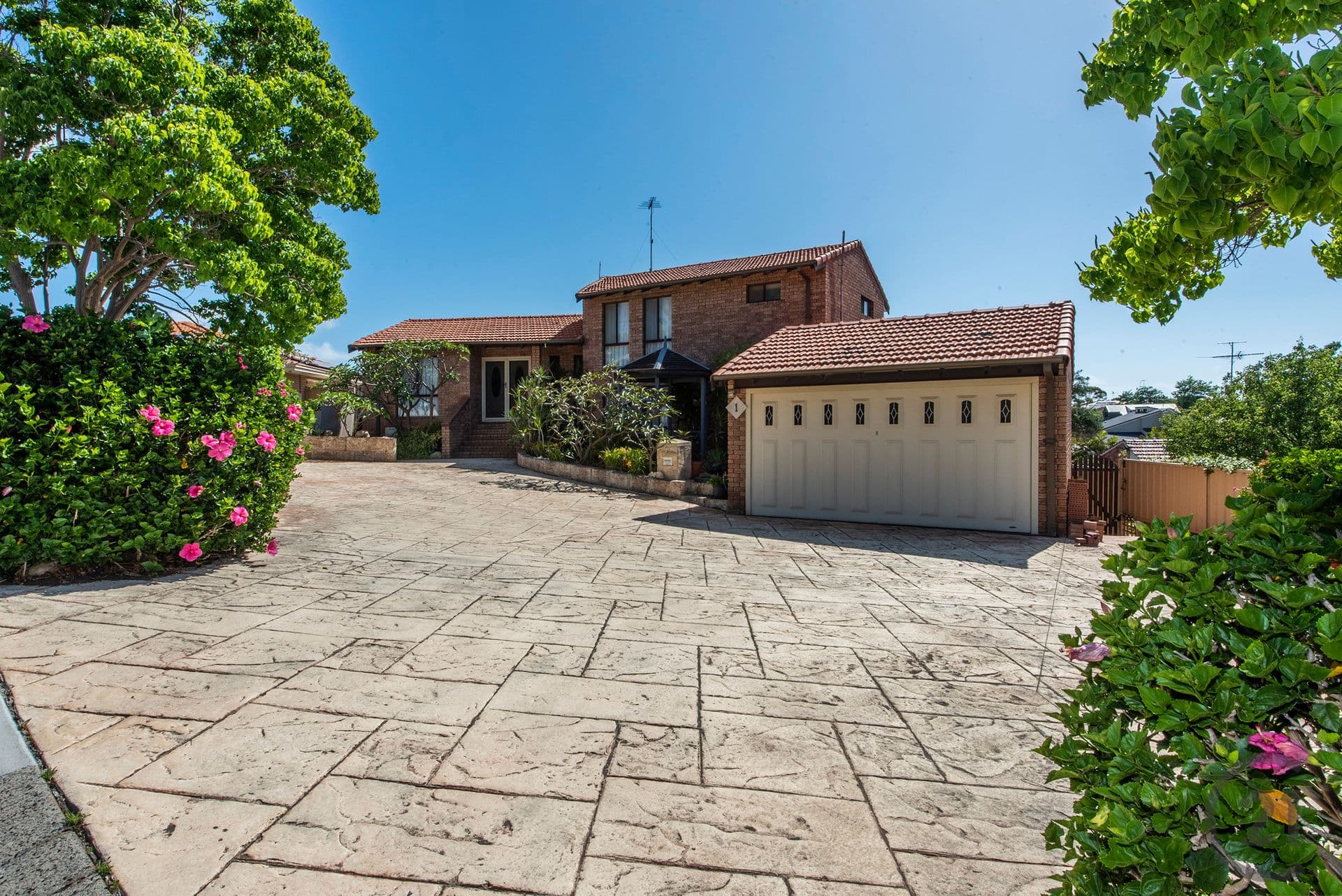 1 Saint Andrews Court, Halls Head, WA, 6210, Halls Head - Image 1