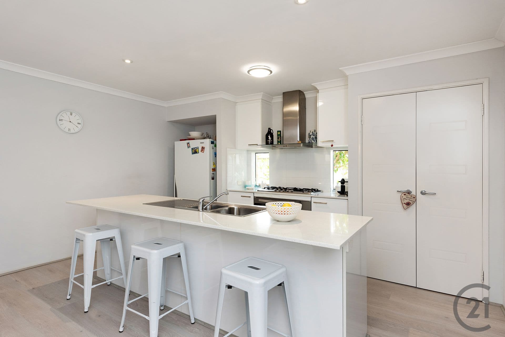 12 Cruentas Way, Halls Head, WA, 6210, Halls Head - Thumbnail 3