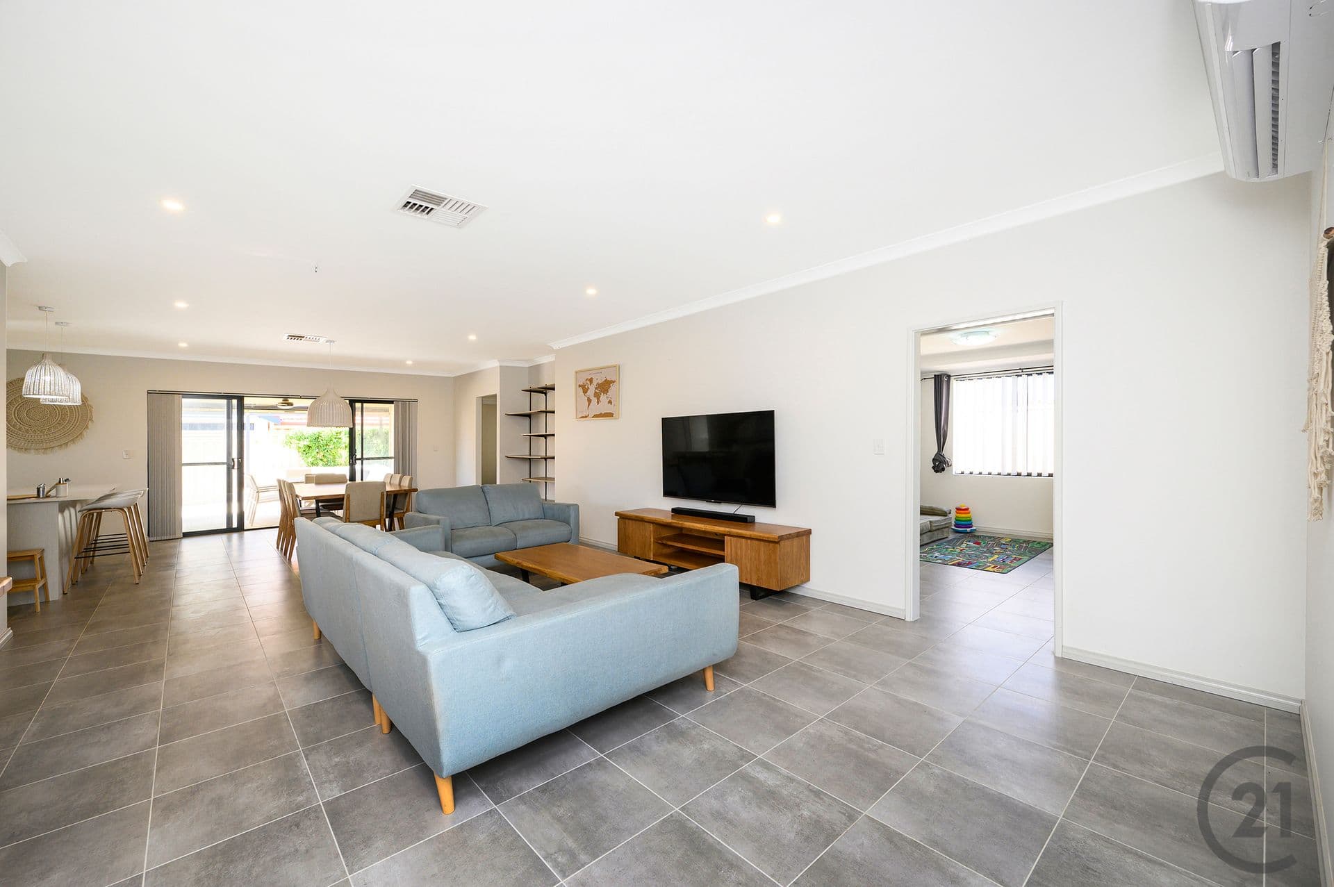 17 Cockatoo Way, Dawesville, WA, 6211, Dawesville - Thumbnail 4