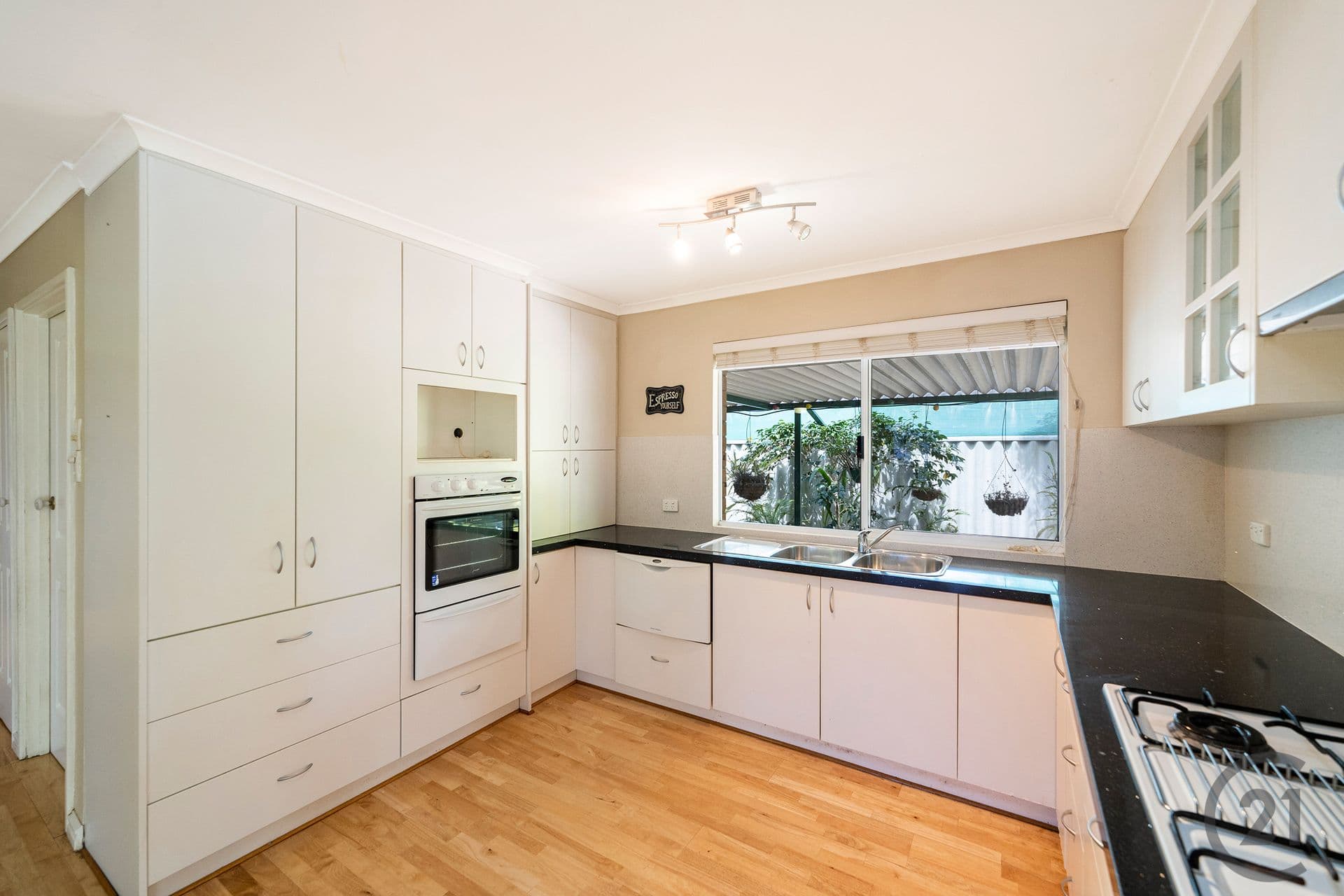 12 Regelia Place, Pinjarra, WA, 6208, Pinjarra - Thumbnail 3