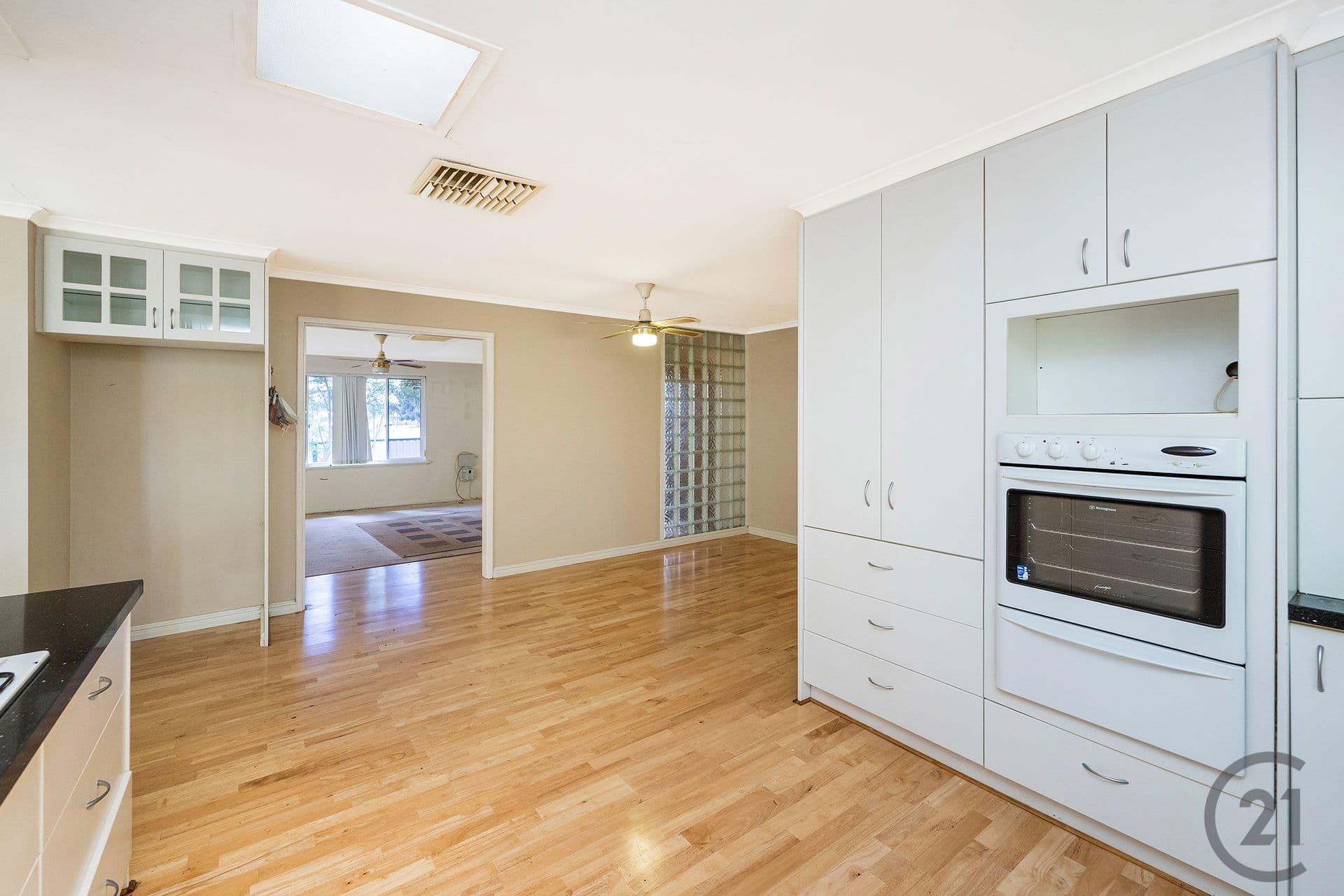 12 Regelia Place, Pinjarra, WA, 6208, Pinjarra - Thumbnail 6