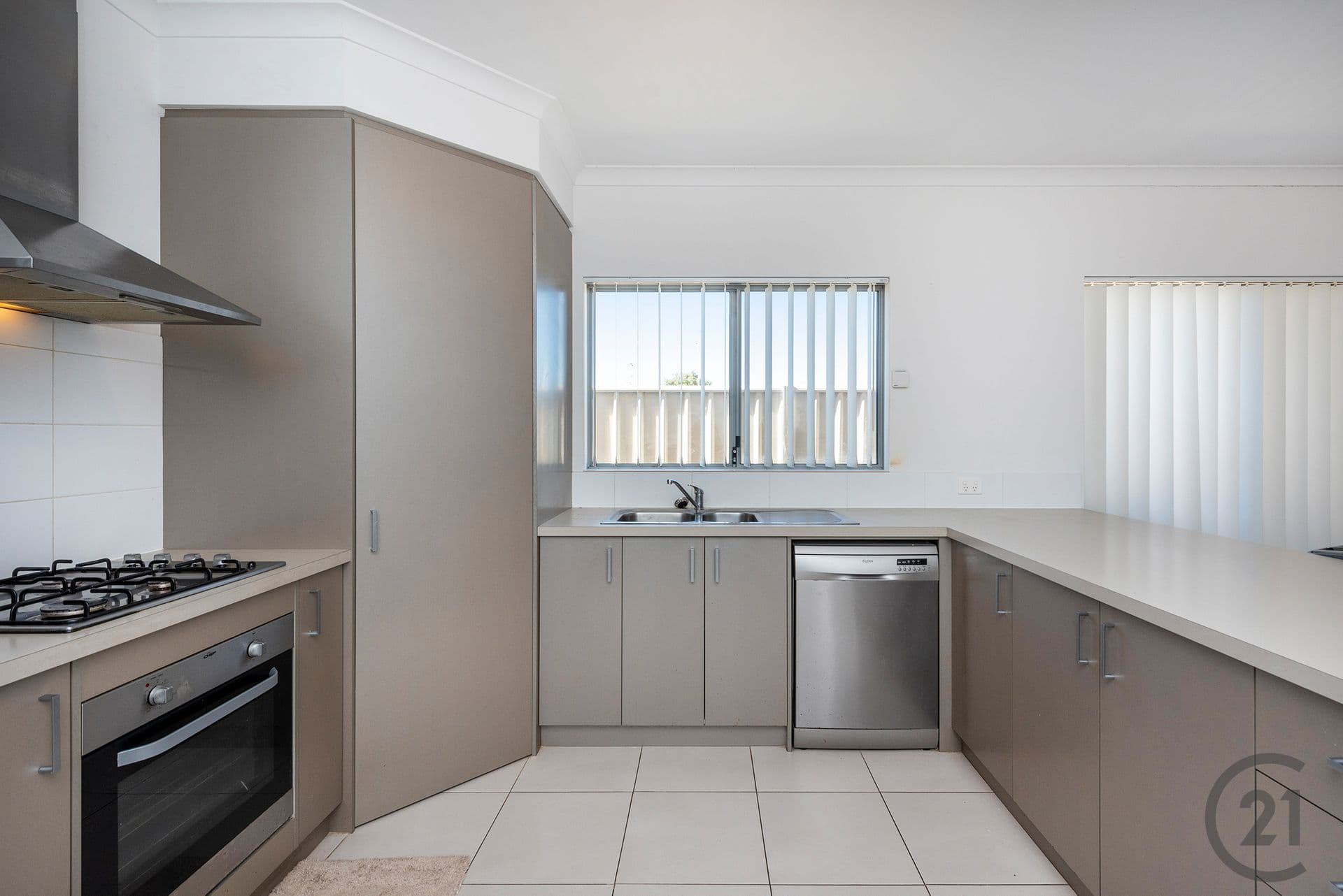 89 Kingscliff Drive, Golden Bay, WA, 6174, Golden Bay - Thumbnail 7