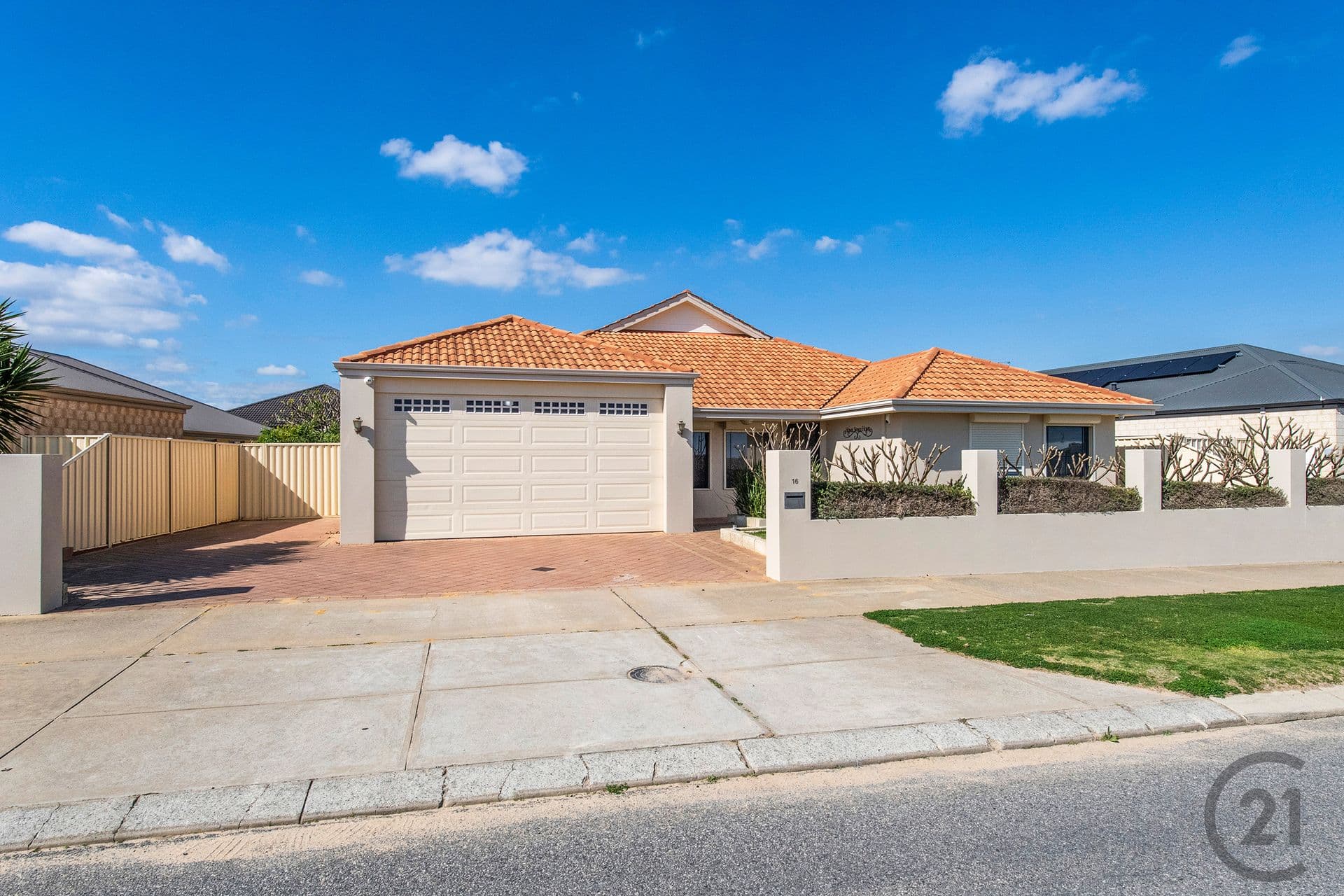 16 Badgerup Avenue, Lakelands, WA, 6180, Lakelands - Thumbnail 2