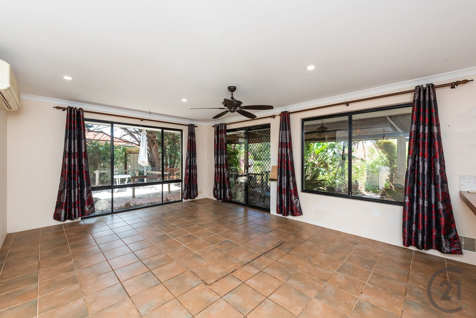 3 Japonica Heights, Halls Head, WA, 6210, Halls Head - Thumbnail 3