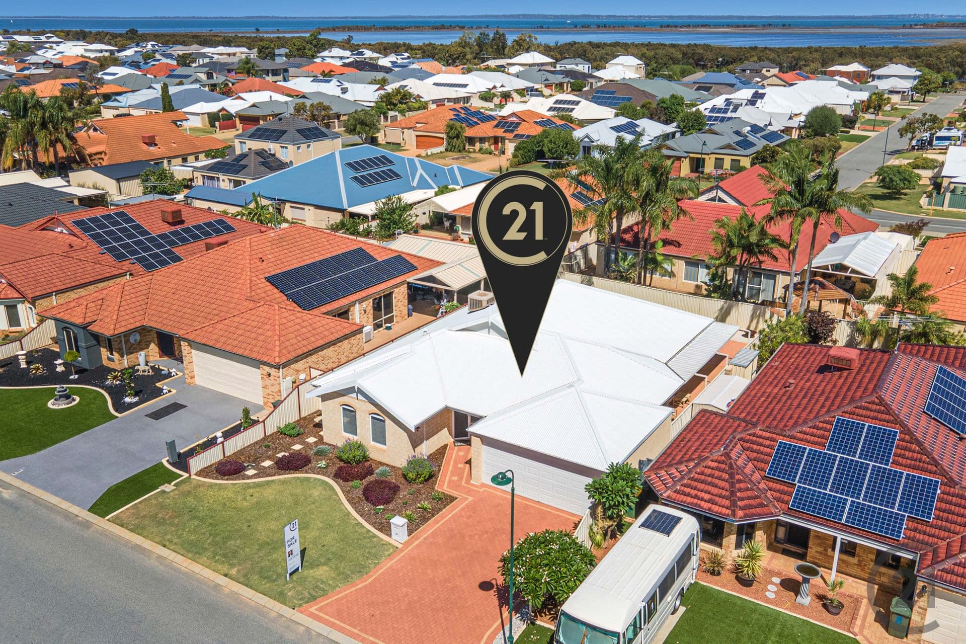 10 Brouwer Trail, Dudley Park, WA, 6210, Dudley Park - Thumbnail 2