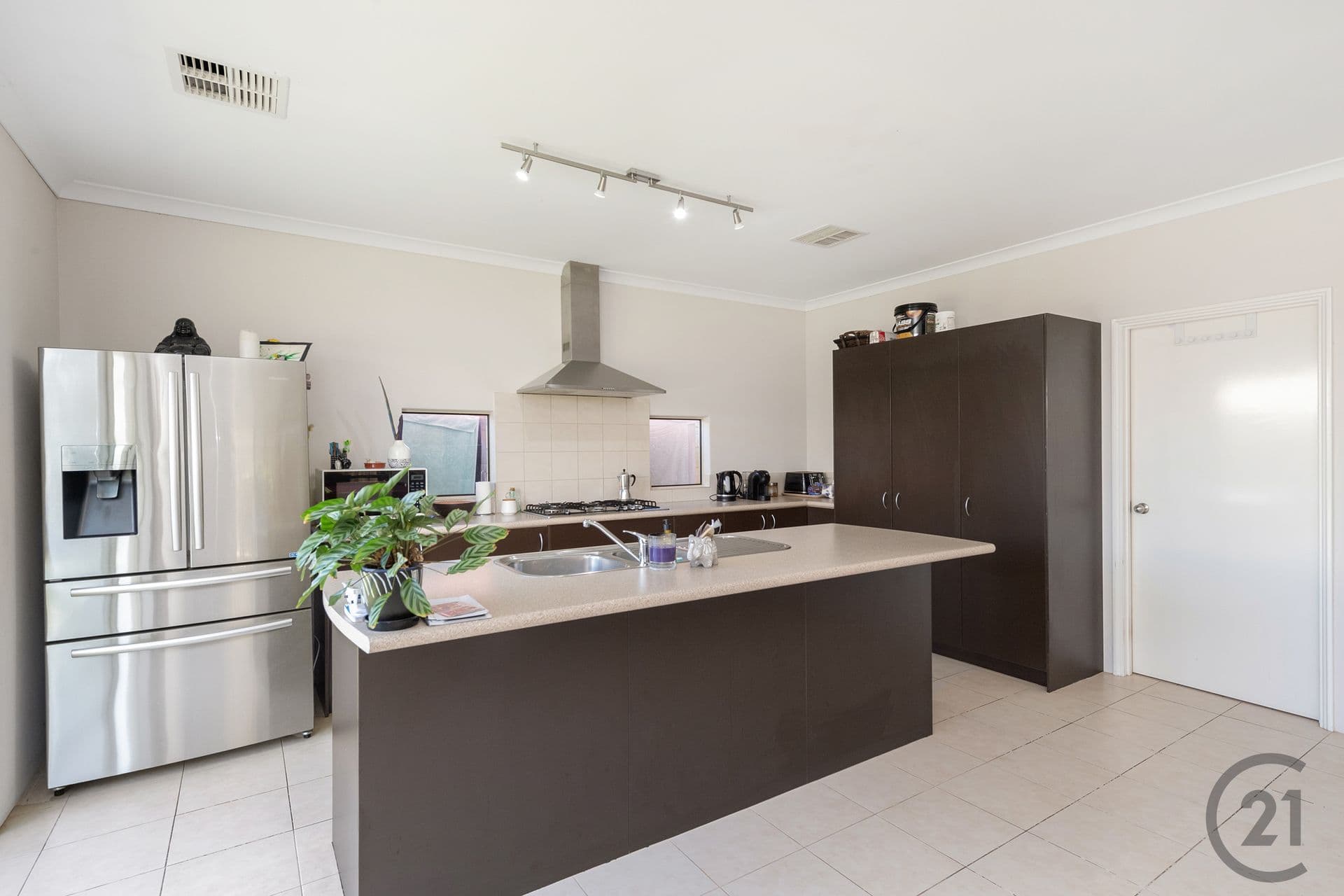 6 Honeymyrtle Grange, Halls Head, WA, 6210, Halls Head - Thumbnail 7