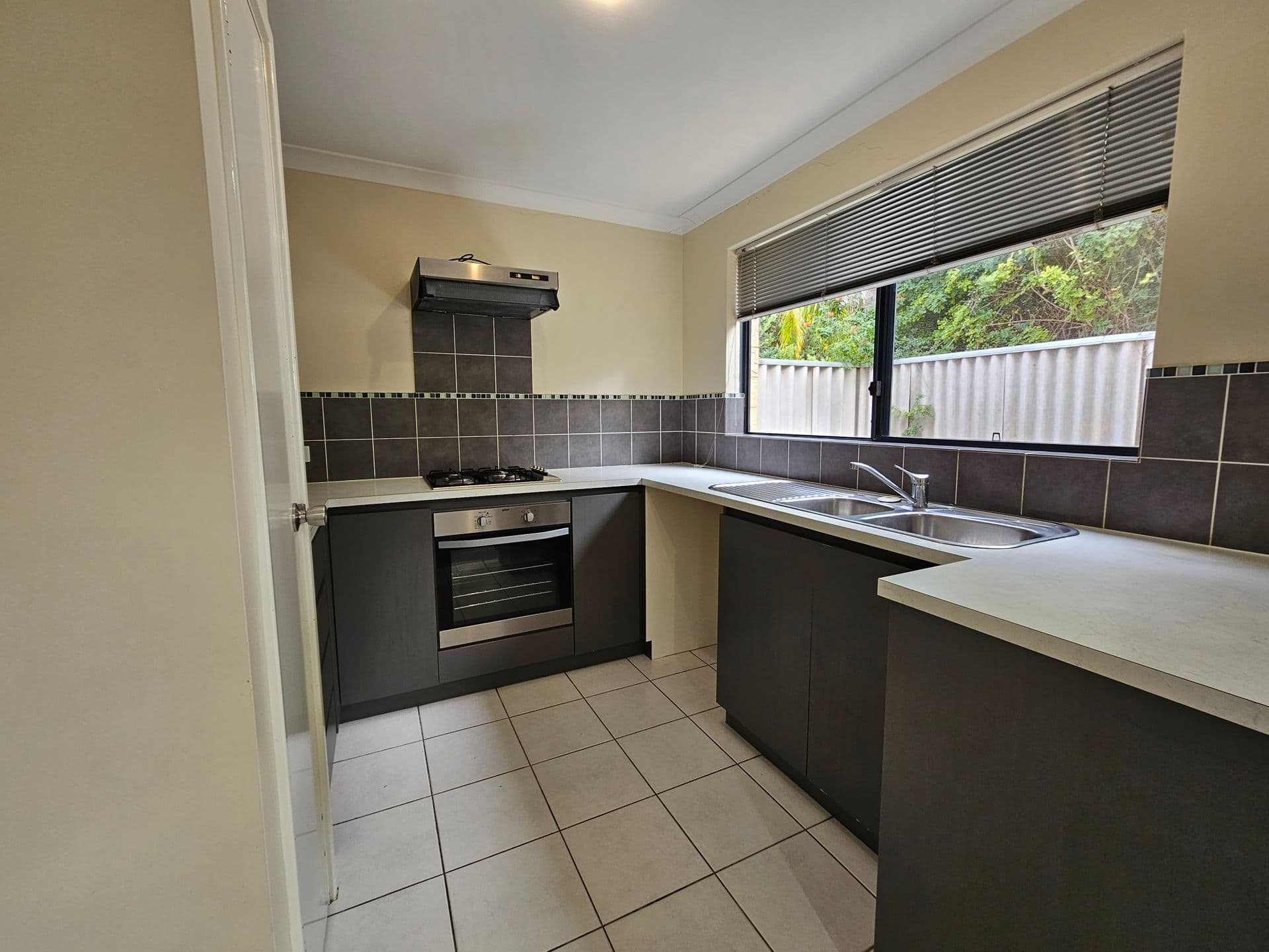 9/2 Bortolo Drive, Greenfields, WA, 6210, Greenfields - Thumbnail 8