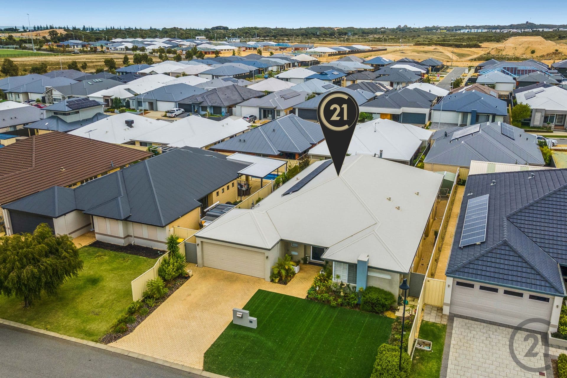88 Malata Ridge, Lakelands, WA, 6180, Lakelands - Thumbnail 2