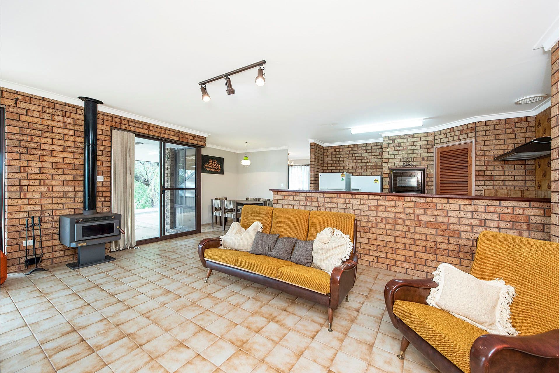 11 Stepmoon Street, Falcon, WA, 6210, Falcon - Image 1