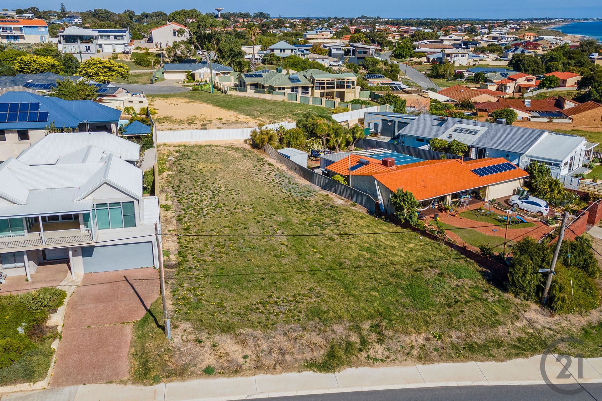 99 Leighton Road, Halls Head, WA, 6210, Halls Head - Thumbnail 4