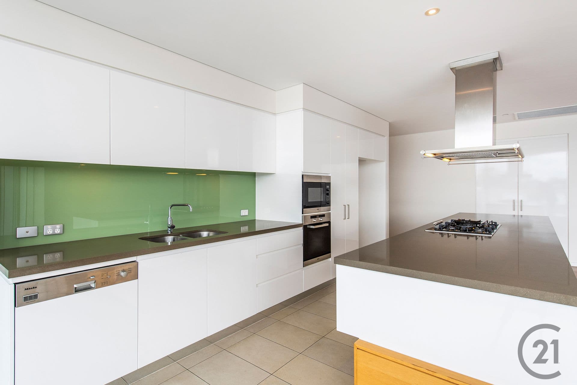 101/3 Marco Polo Drive, Mandurah, WA, 6210, Mandurah - Thumbnail 4