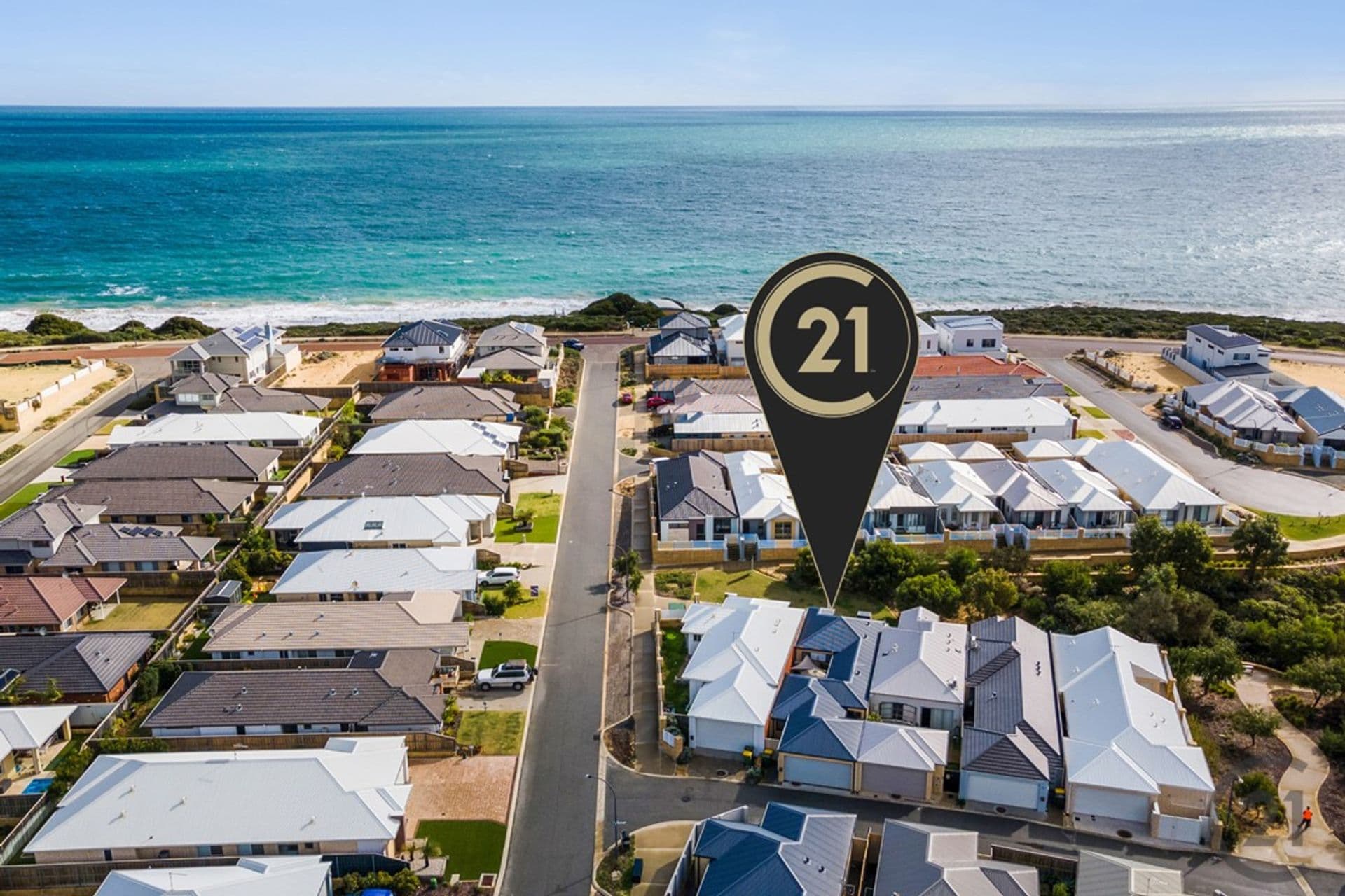 3 Tamarind Lane, Halls Head, WA, 6210, Halls Head - Thumbnail 2