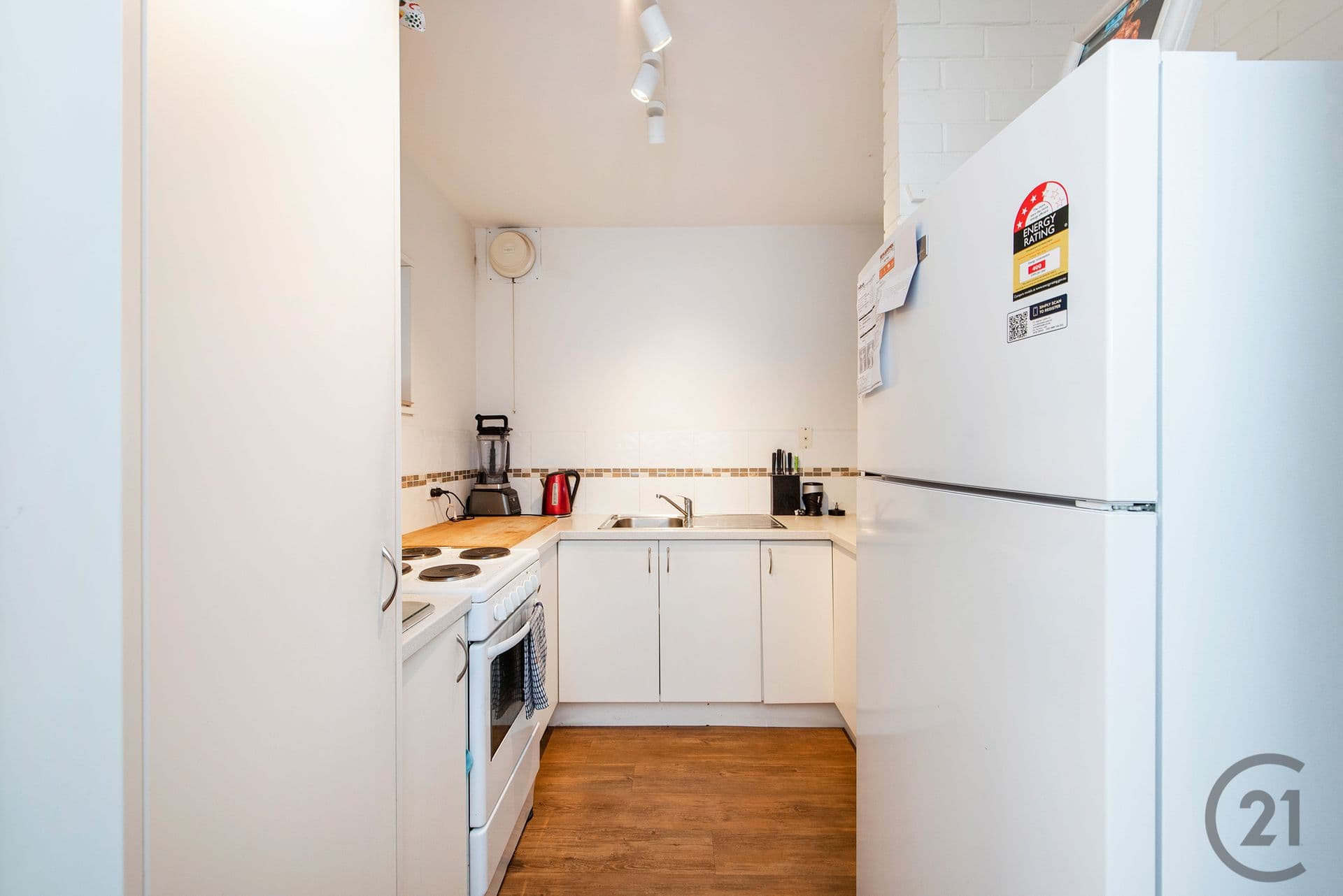 11/8 Creery Street, Dudley Park, WA, 6210, Dudley Park - Thumbnail 3