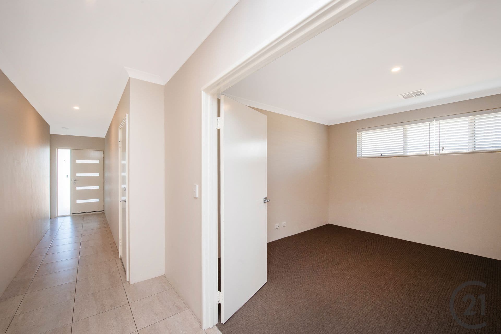 23 Bertha Loop, Dudley Park, WA, 6210, Dudley Park - Thumbnail 5
