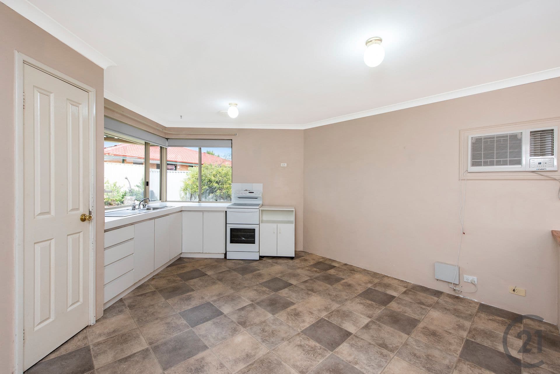 2/64 Exchequer Avenue, Greenfields, WA, 6210, Greenfields - Thumbnail 8