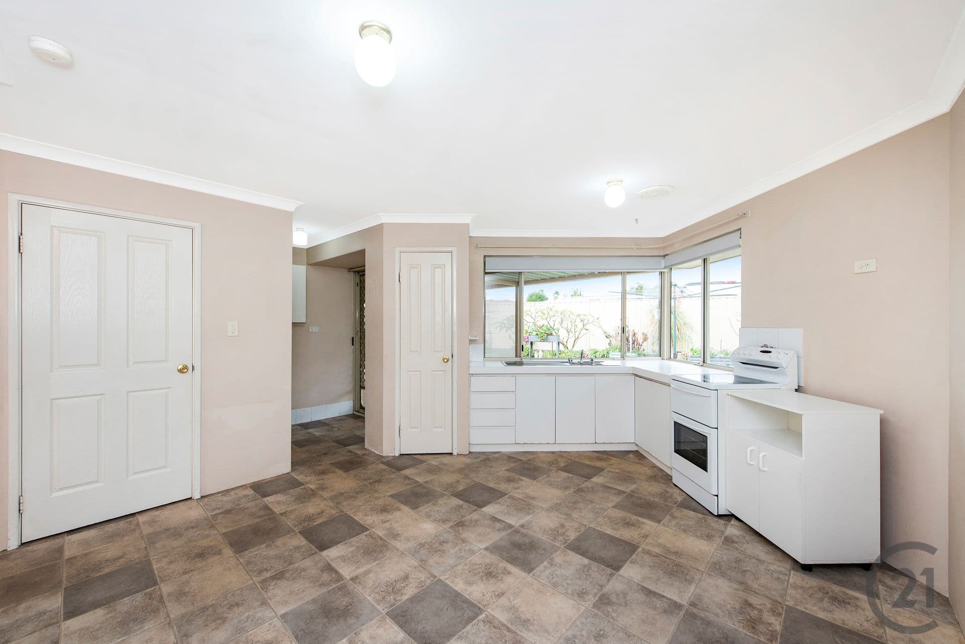 2/64 Exchequer Avenue, Greenfields, WA, 6210, Greenfields - Thumbnail 7