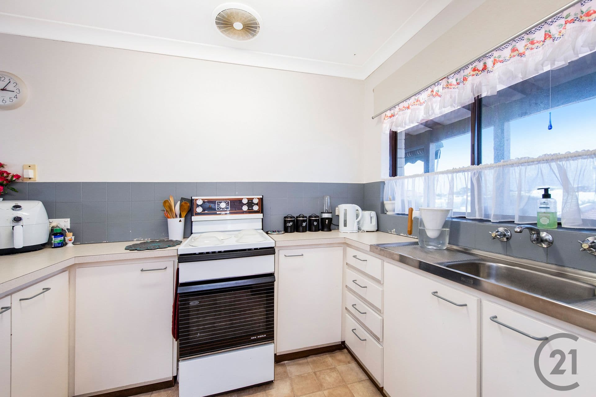 5/6 Leslie Street, Dudley Park, WA, 6210, Dudley Park - Thumbnail 5