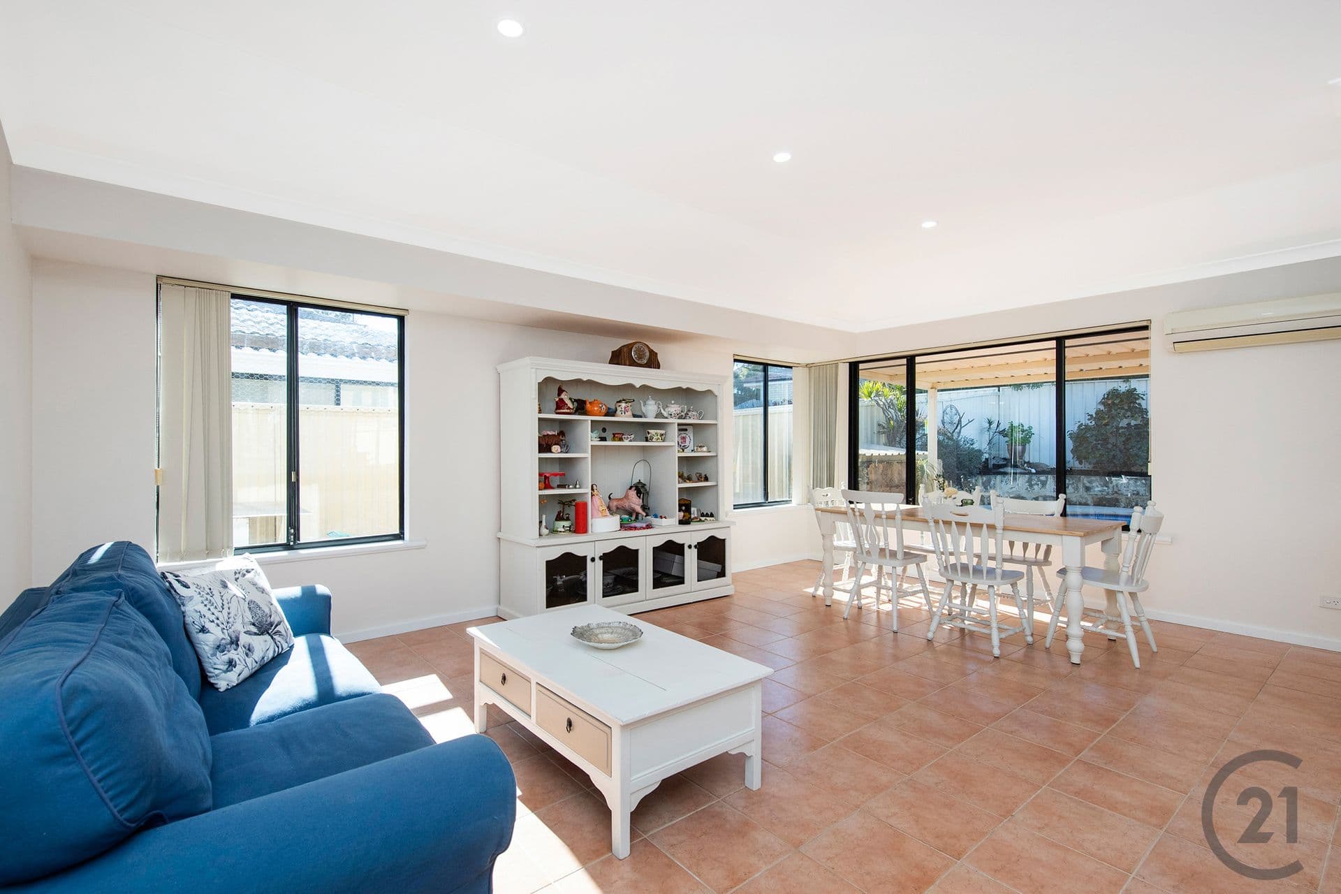 50 Floribunda Avenue, Halls Head, WA, 6210, Halls Head - Thumbnail 6