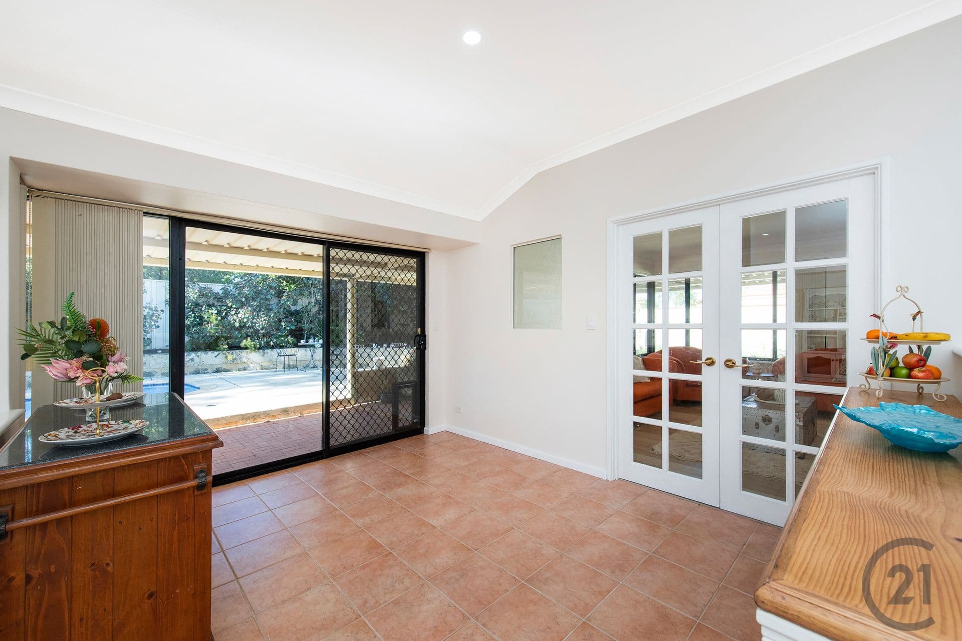 50 Floribunda Avenue, Halls Head, WA, 6210, Halls Head - Thumbnail 7