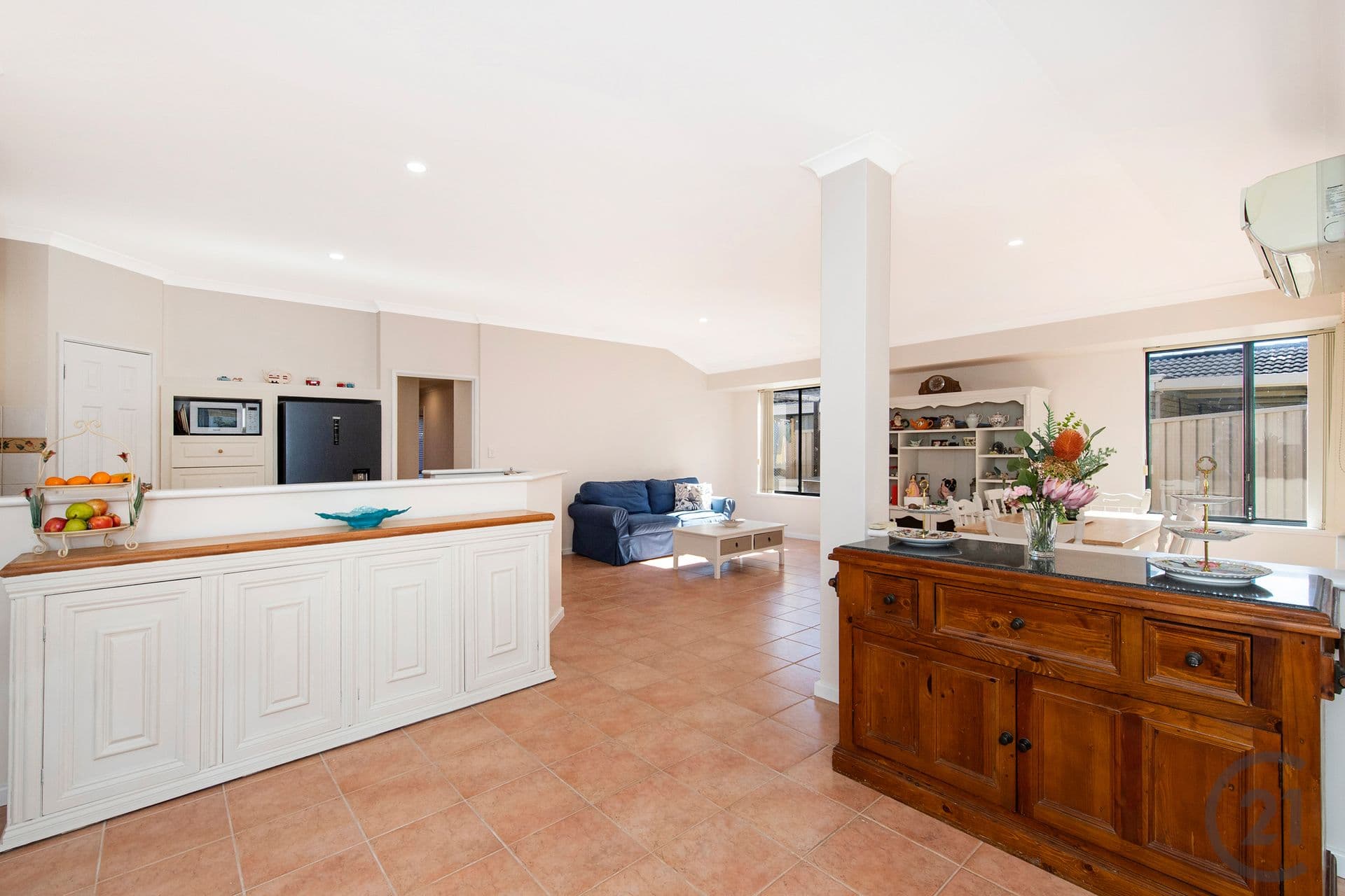 50 Floribunda Avenue, Halls Head, WA, 6210, Halls Head - Thumbnail 8