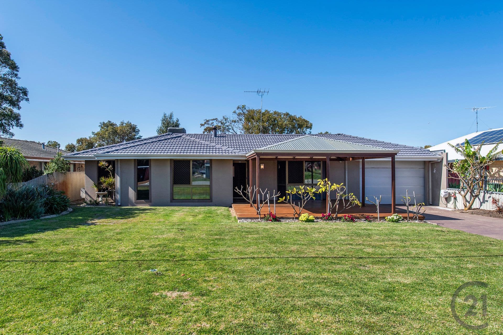 51 Linley Road, Wannanup, WA, 6210, Wannanup - Thumbnail 2