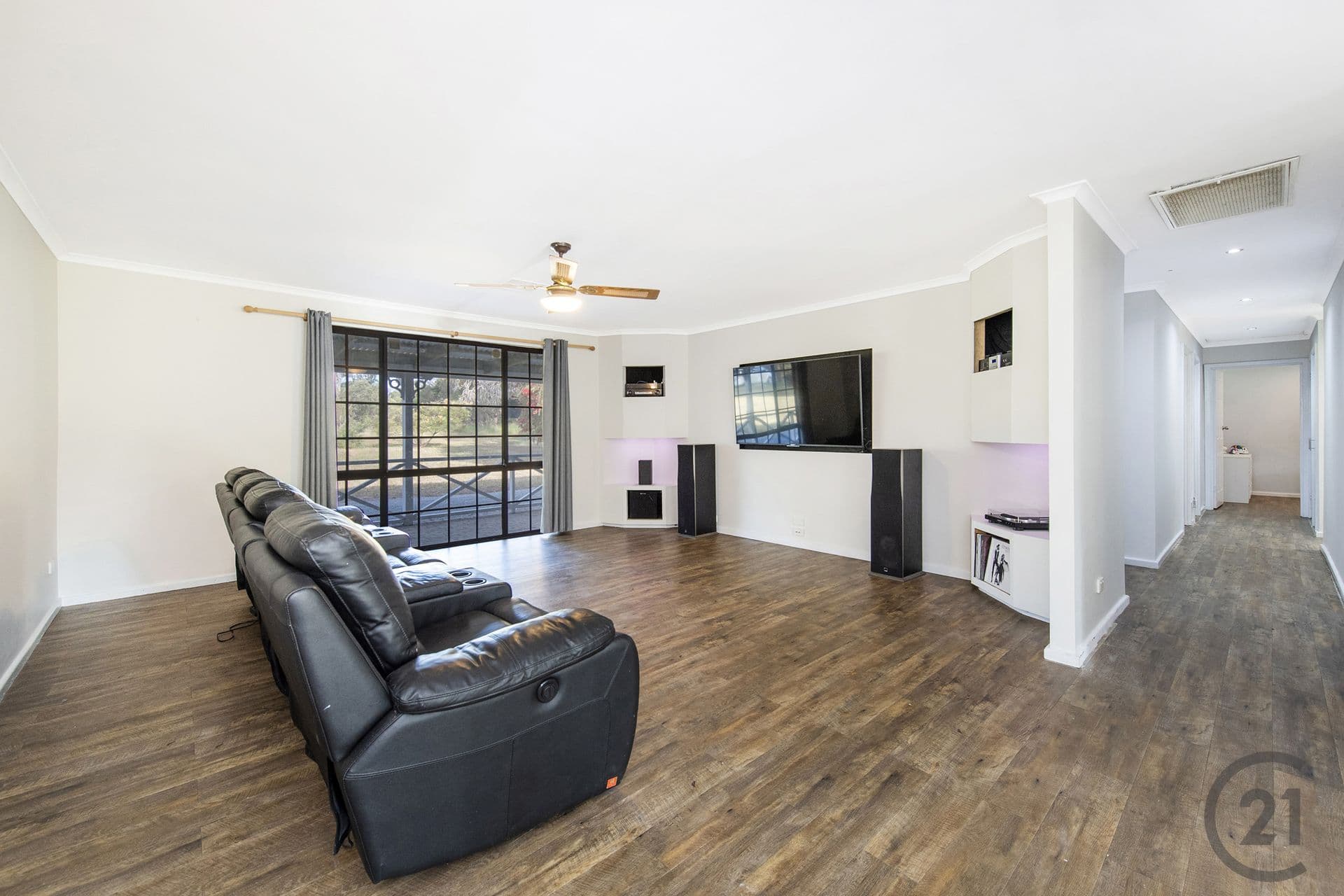 33 Stock Road, Parklands, WA, 6180, Parklands - Thumbnail 3