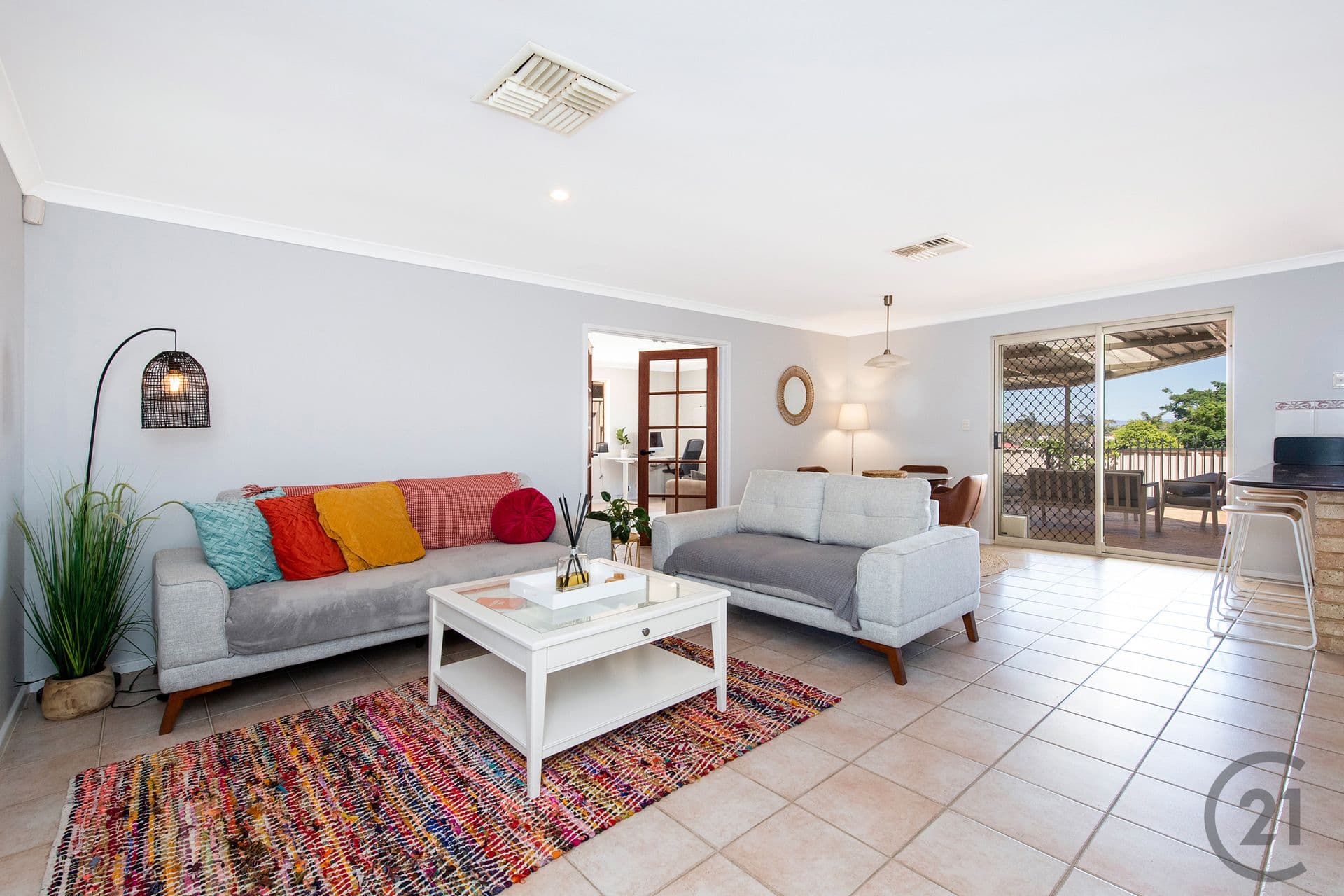 11 Lambourne Place, Halls Head, WA, 6210, Halls Head - Thumbnail 2