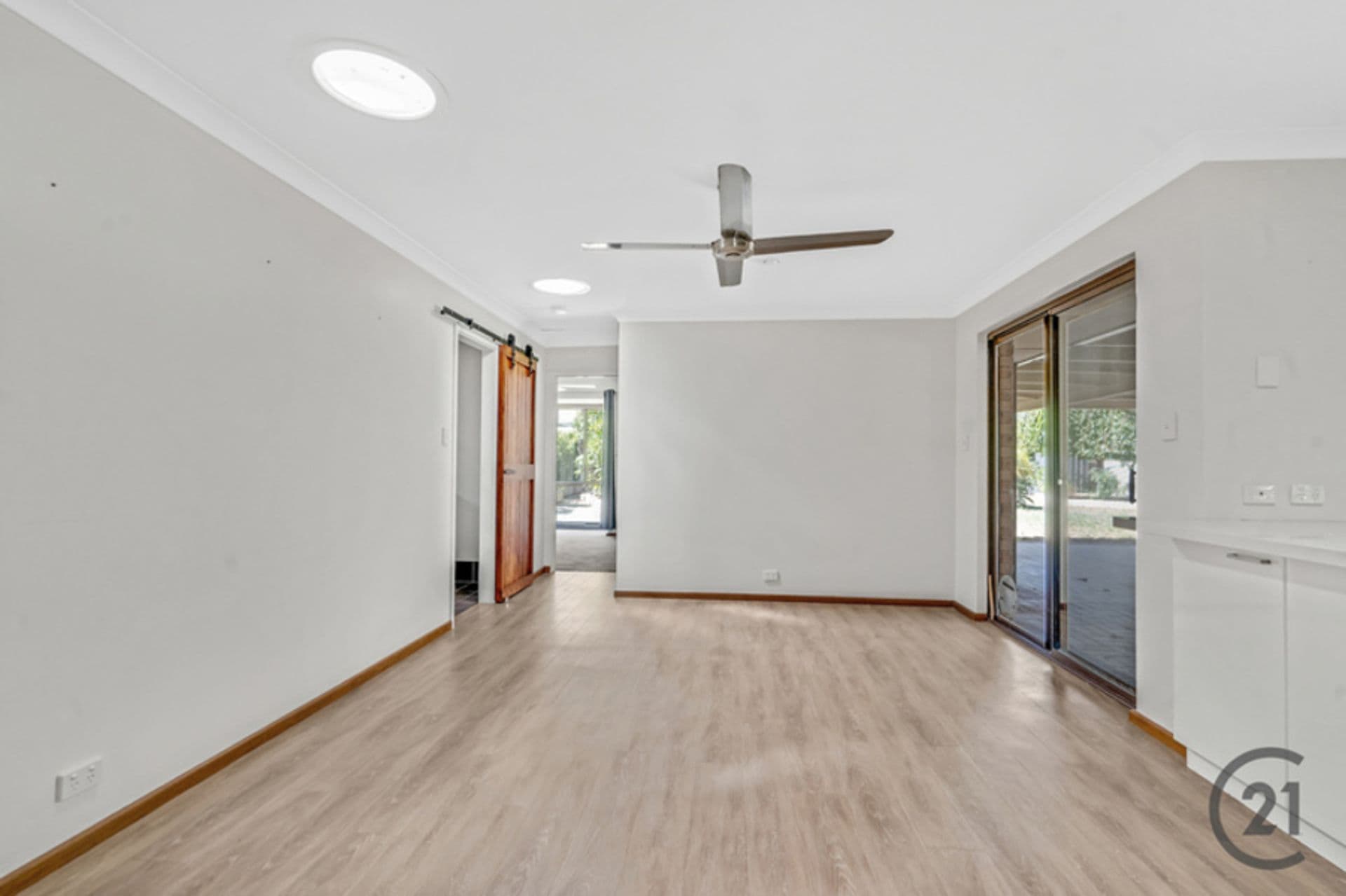 10 Karara Close, Halls Head, WA, 6210, Halls Head - Thumbnail 8