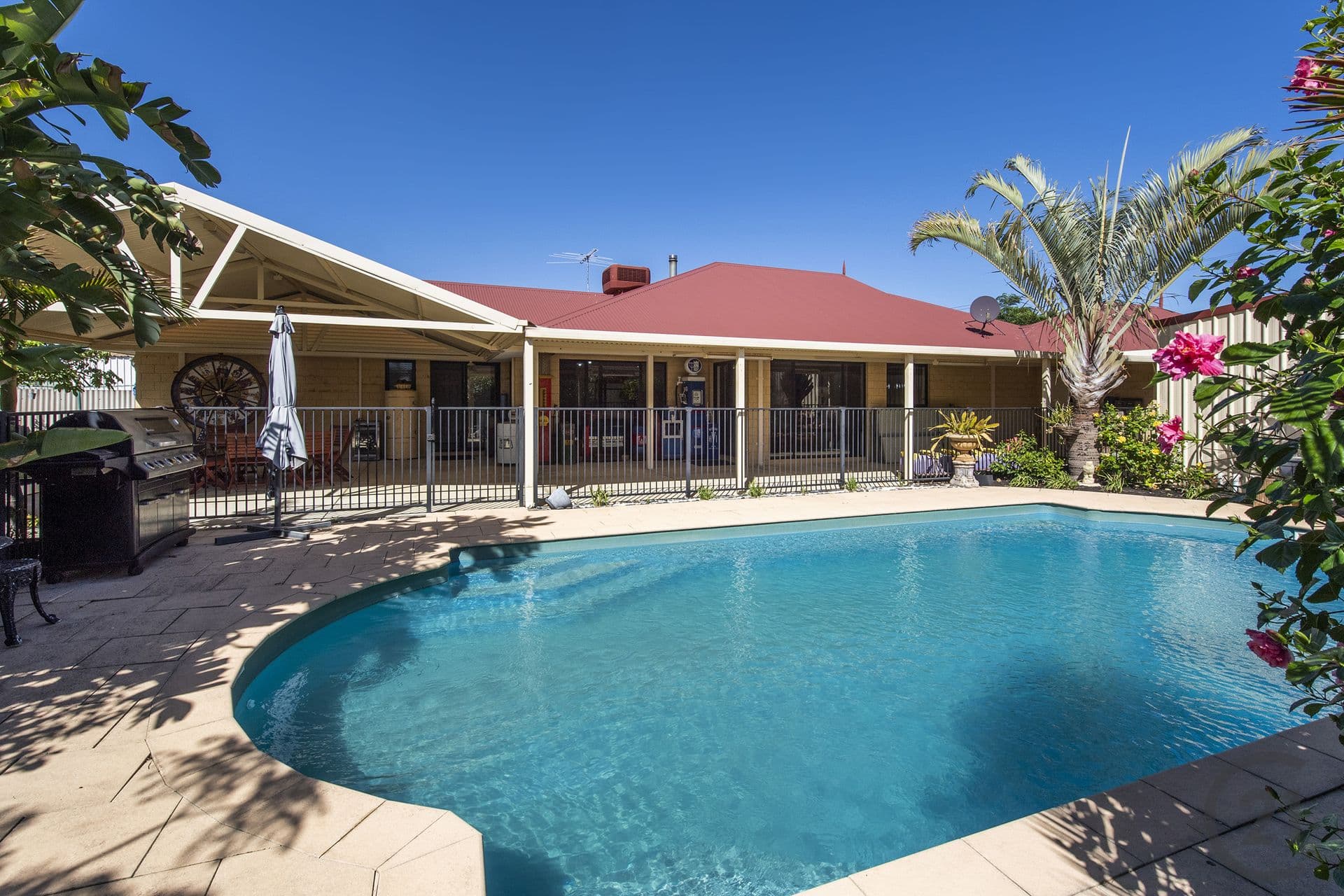9 Hampton Road, Pinjarra, WA, 6208, Pinjarra - Thumbnail 3