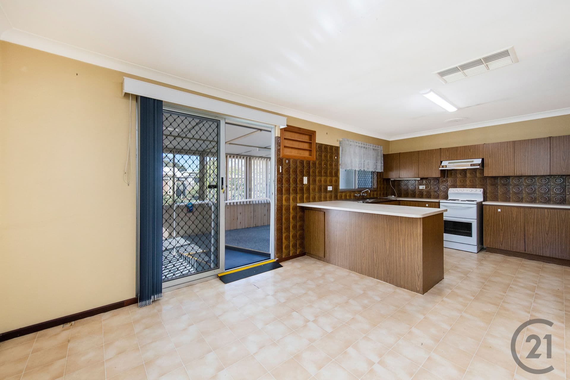 15 Duncan Road, Coodanup, WA, 6210, Coodanup - Thumbnail 5