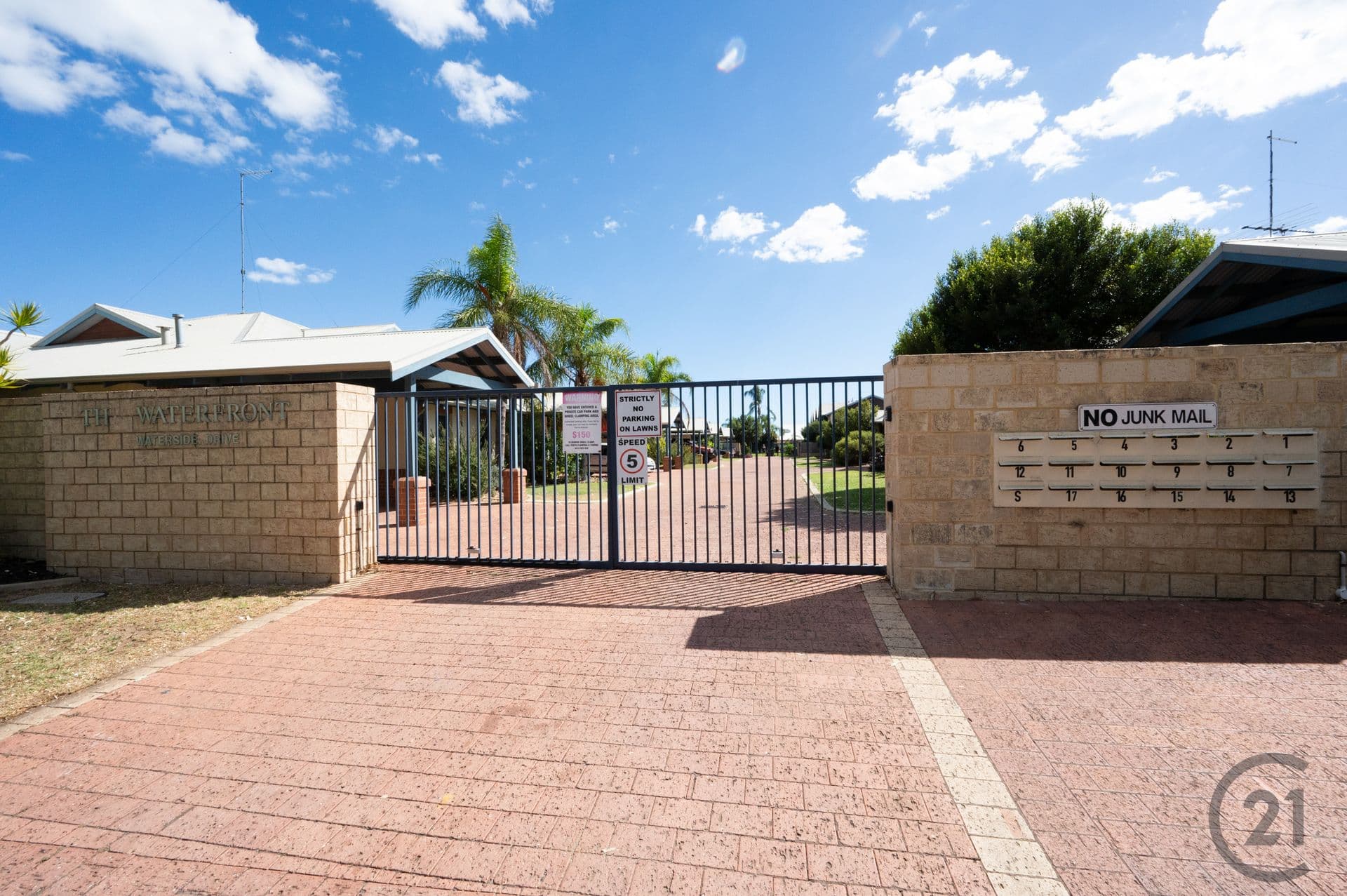 4/1 Waterside Drive, Dudley Park, WA, 6210, Dudley Park - Thumbnail 3