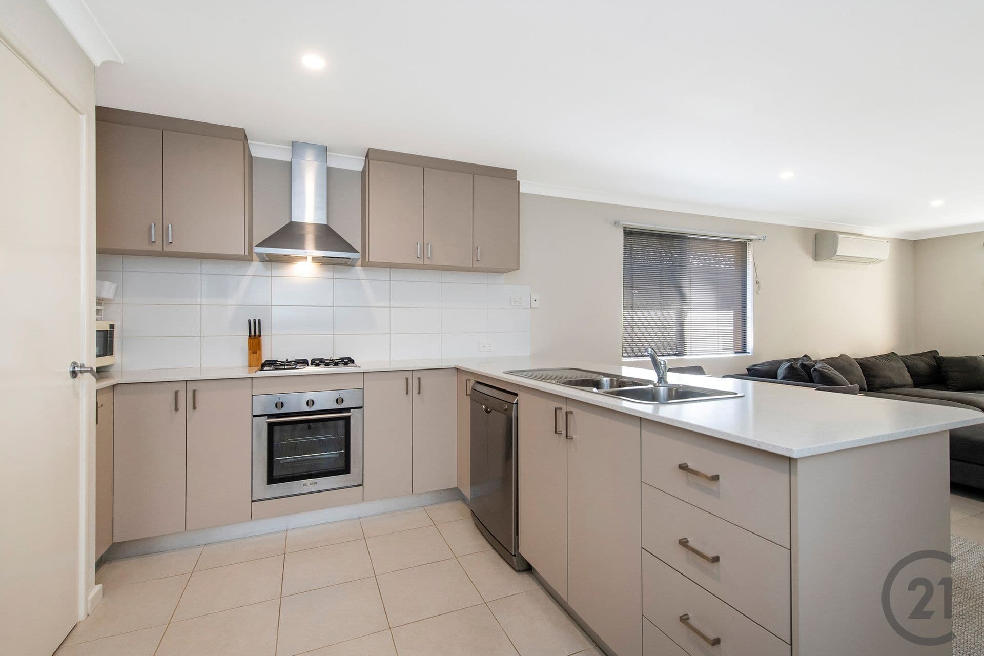 24 Rubylou Crescent, Baldivis, WA, 6171, Baldivis - Thumbnail 6