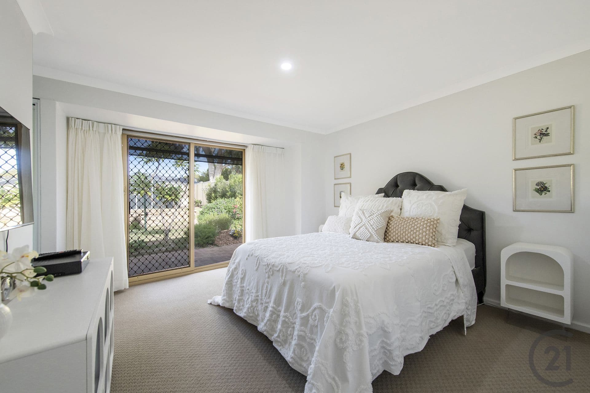 166 McLarty Road, Halls Head, WA, 6210, Halls Head - Thumbnail 4