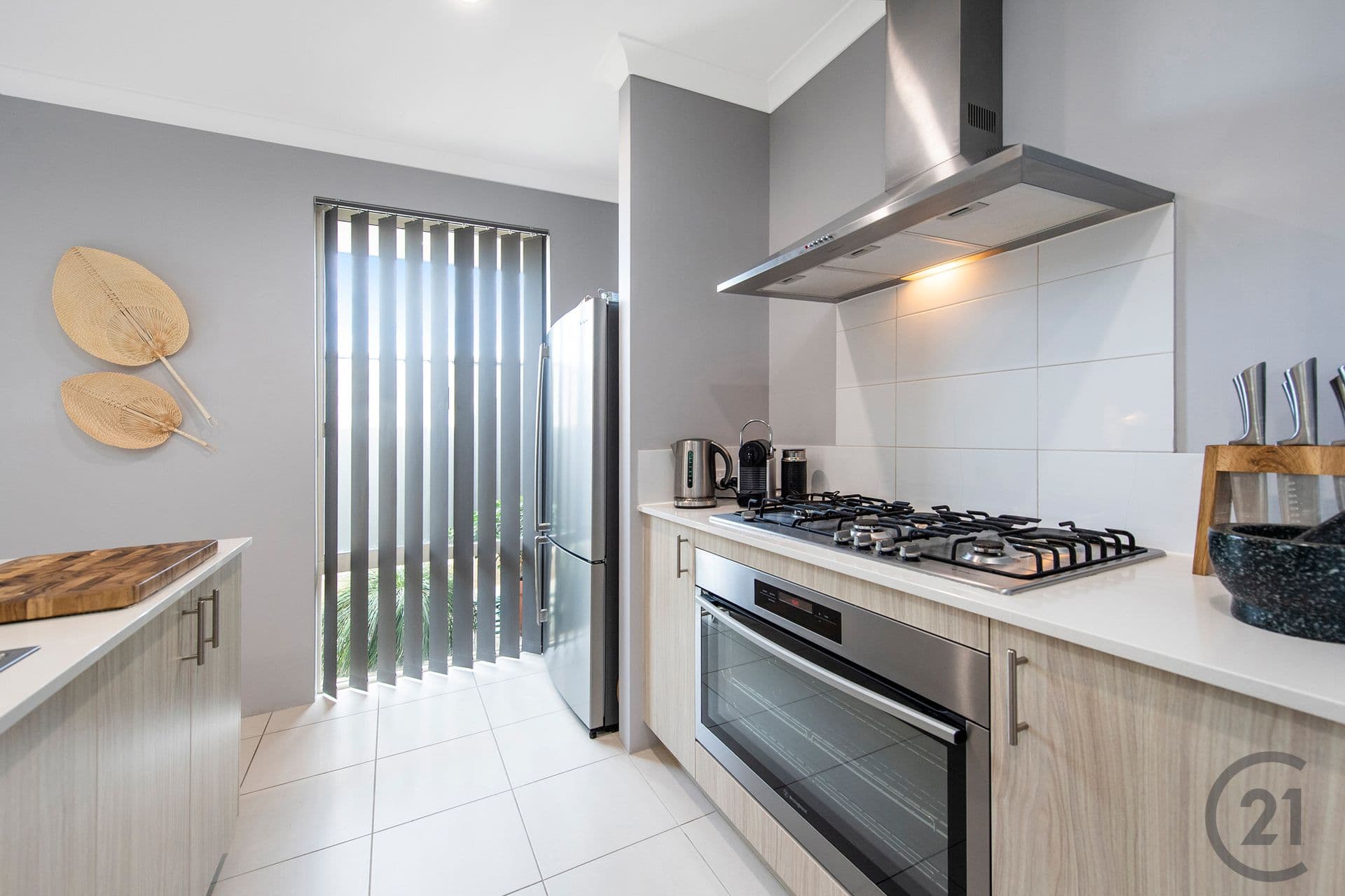2 Bradley Street, Lakelands, WA, 6180, Lakelands - Thumbnail 2