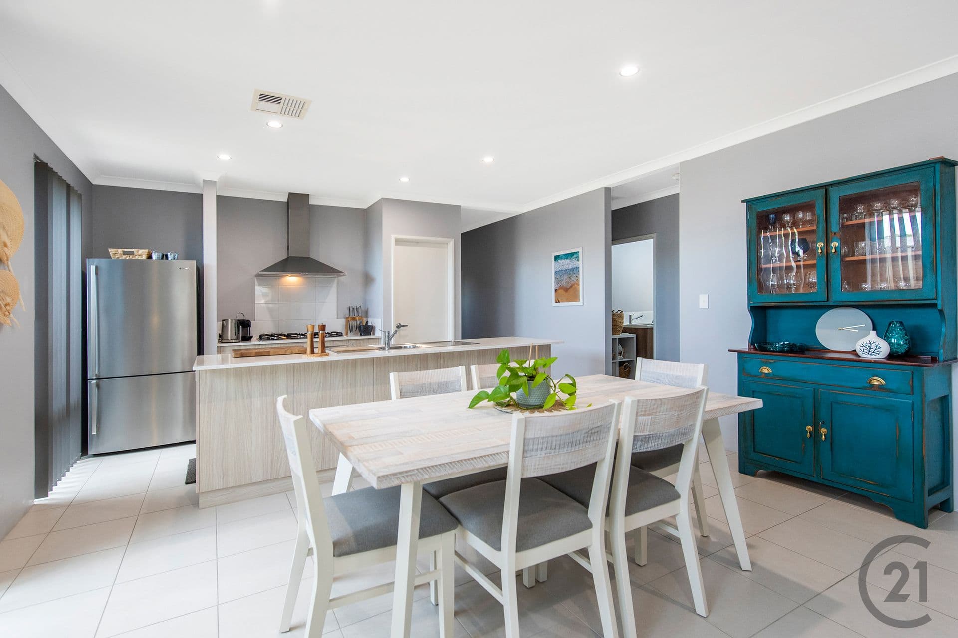 2 Bradley Street, Lakelands, WA, 6180, Lakelands - Thumbnail 4