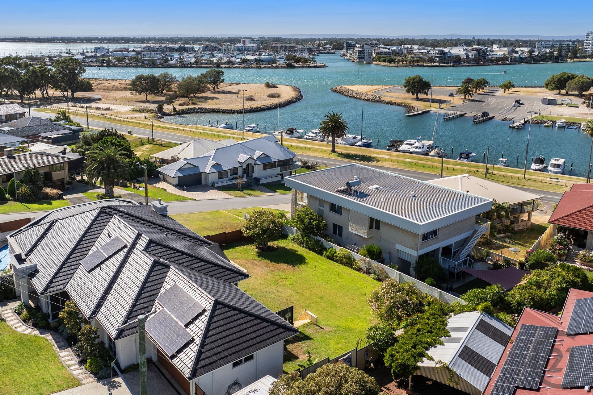 2B View Street, Halls Head, WA, 6210, Halls Head - Thumbnail 2