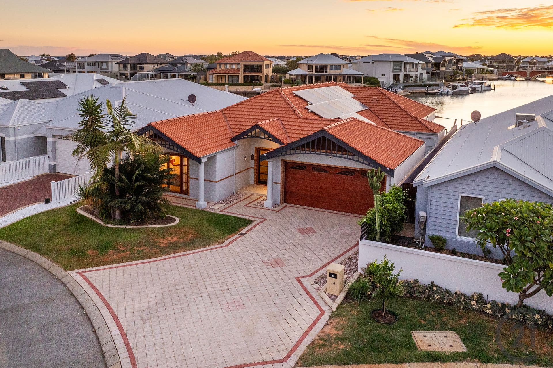 14 Tasman Loop, Dudley Park, WA, 6210, Dudley Park - Image 1