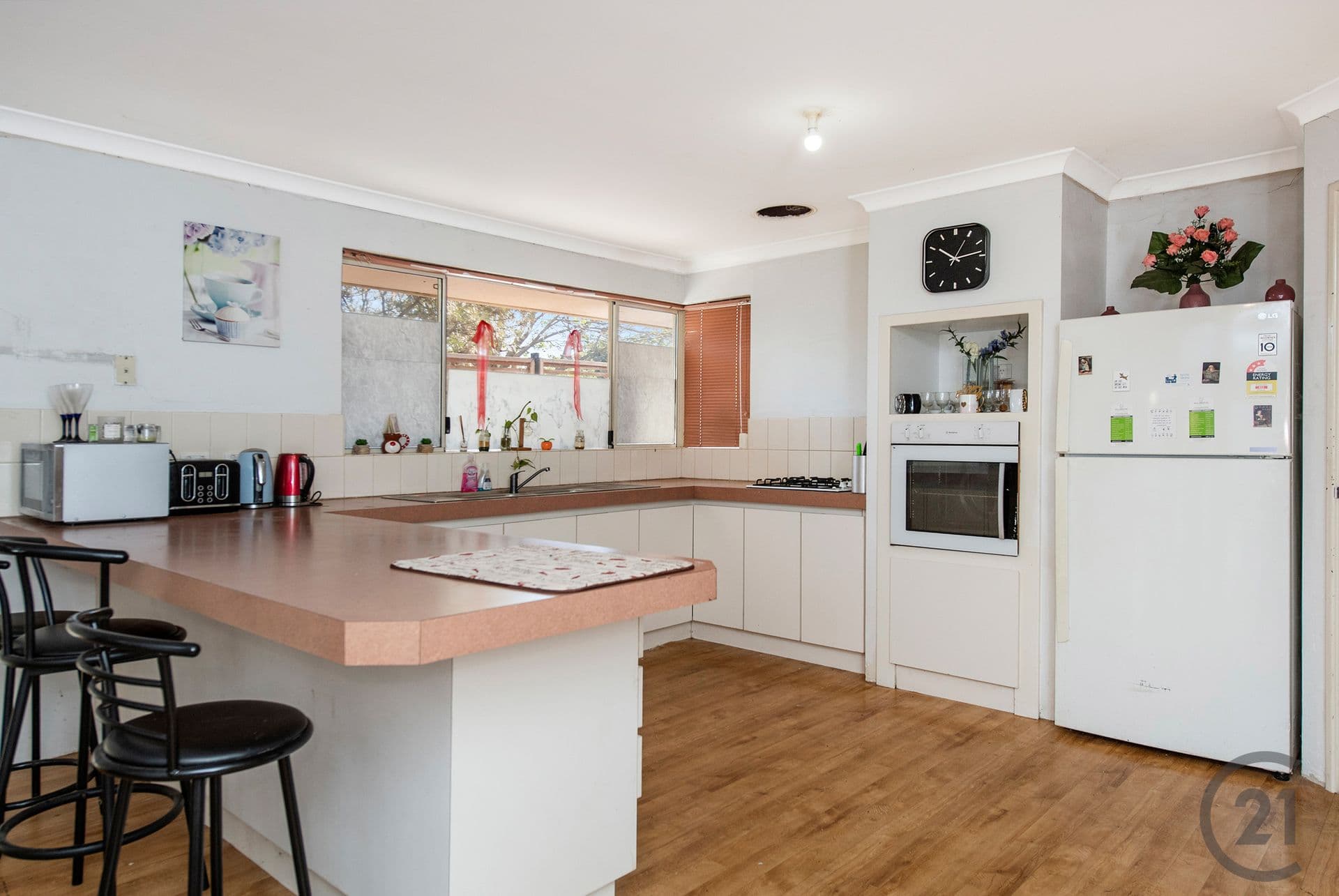 10 Jubilee Drive, Pinjarra, WA, 6208, Pinjarra - Thumbnail 2