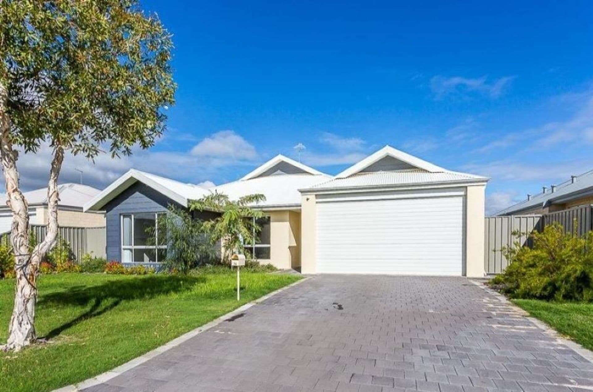 26 Vaucluse Way, Coodanup, WA, 6210, Coodanup - Image 1