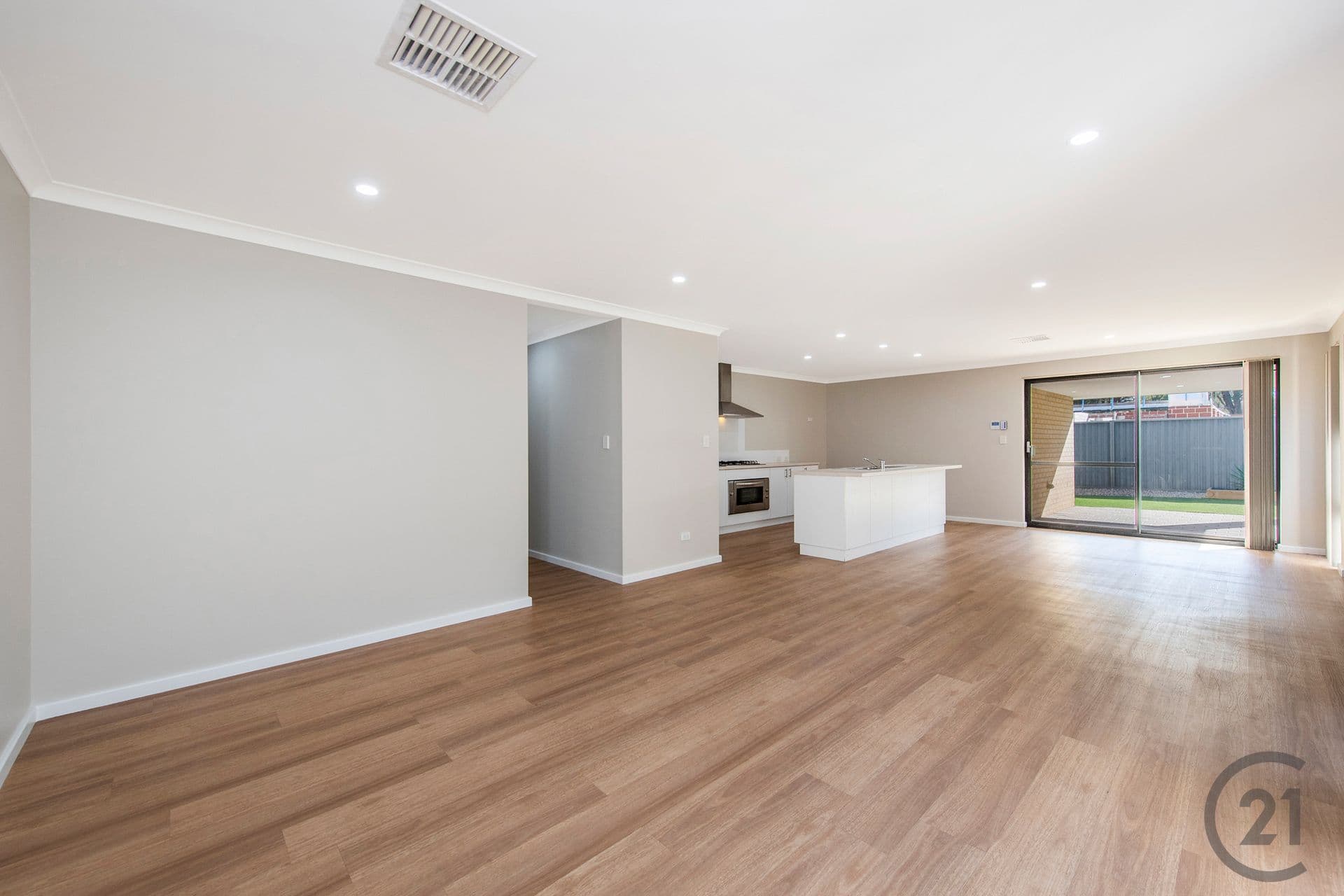 12a Wood Avenue, Waroona, WA, 6215, Waroona - Thumbnail 5