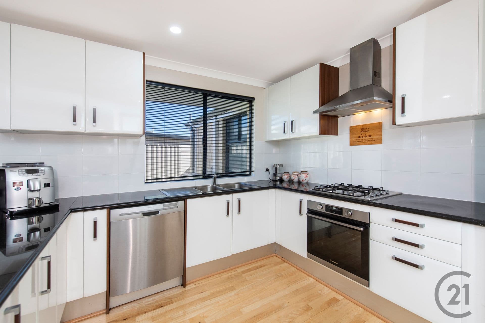 7 Anglesea Way, Madora Bay, WA, 6210, Madora Bay - Thumbnail 8
