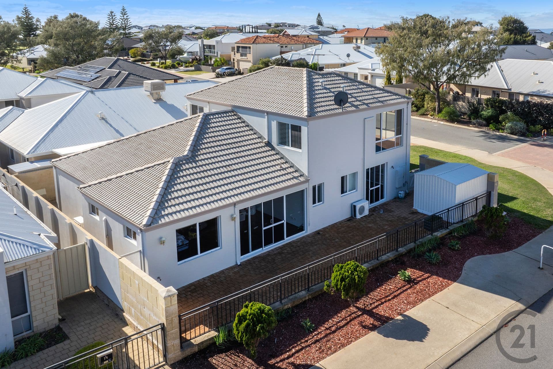 16 Crowsnest Terrace, Wannanup, WA, 6210, Wannanup - Thumbnail 4