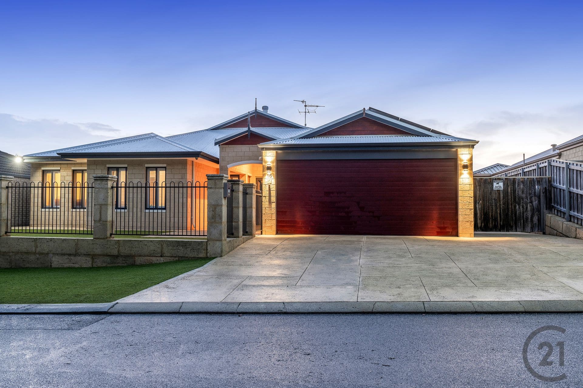 16 Carissa Turn, Halls Head, WA, 6210, Halls Head - Thumbnail 4