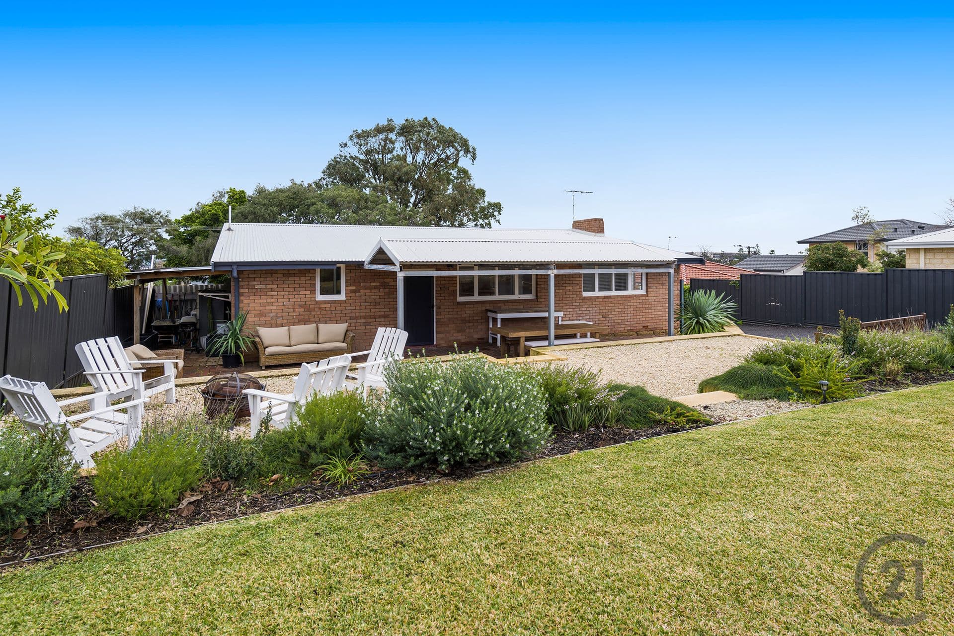 27B Janis Street, Halls Head, WA, 6210, Halls Head - Thumbnail 4