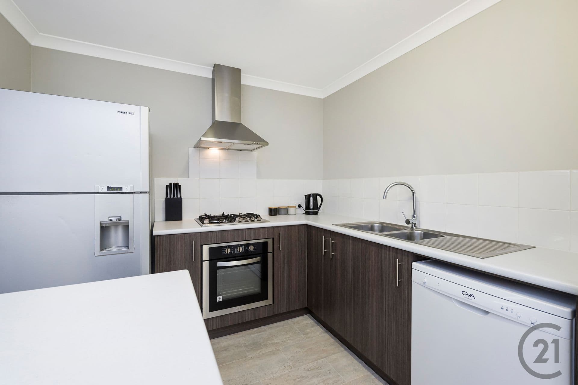 22 Herschel Way, Lakelands, WA, 6180, Lakelands - Thumbnail 5
