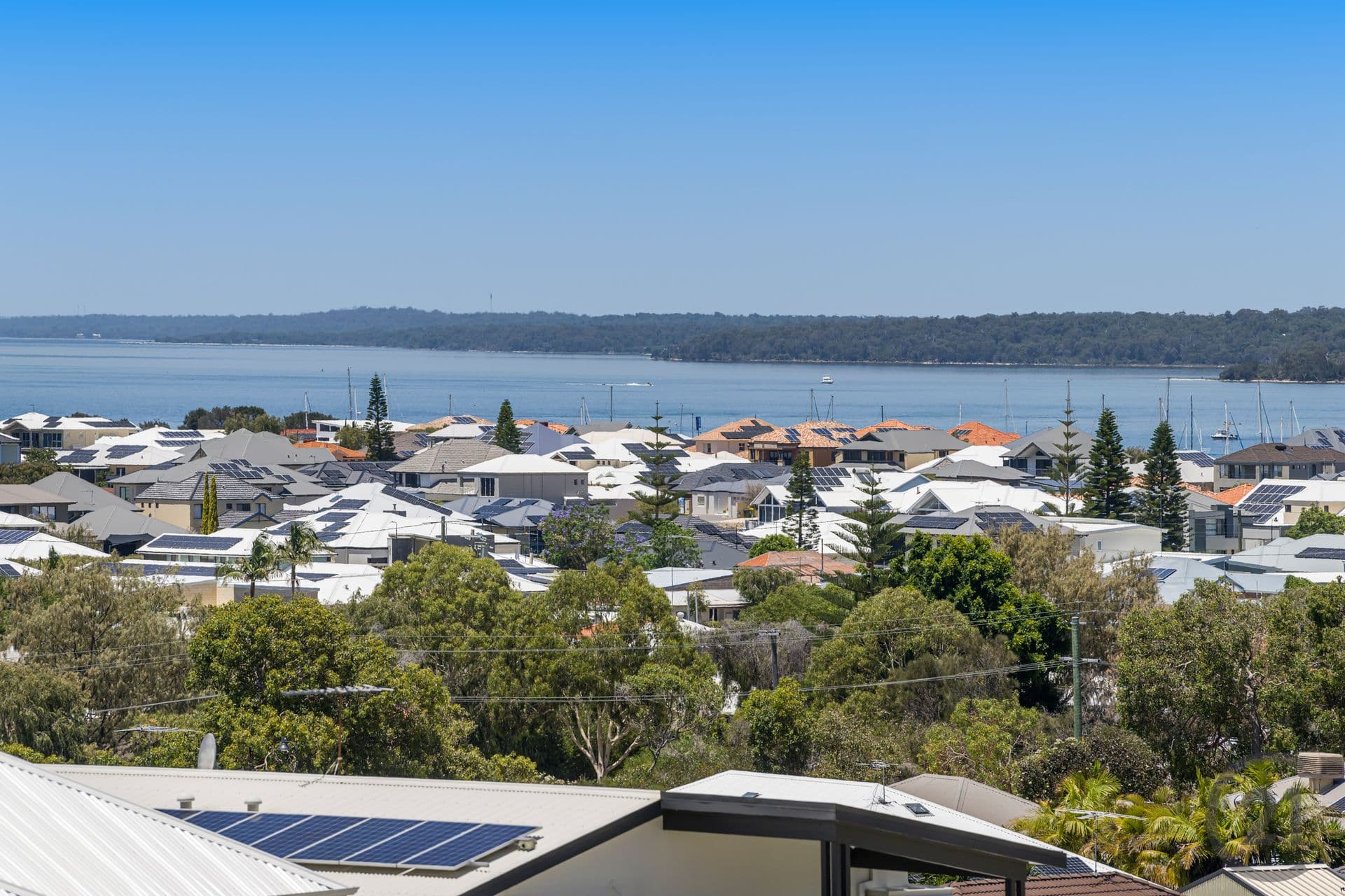 20 Caspian Drive, Wannanup, WA, 6210, Wannanup - Thumbnail 3