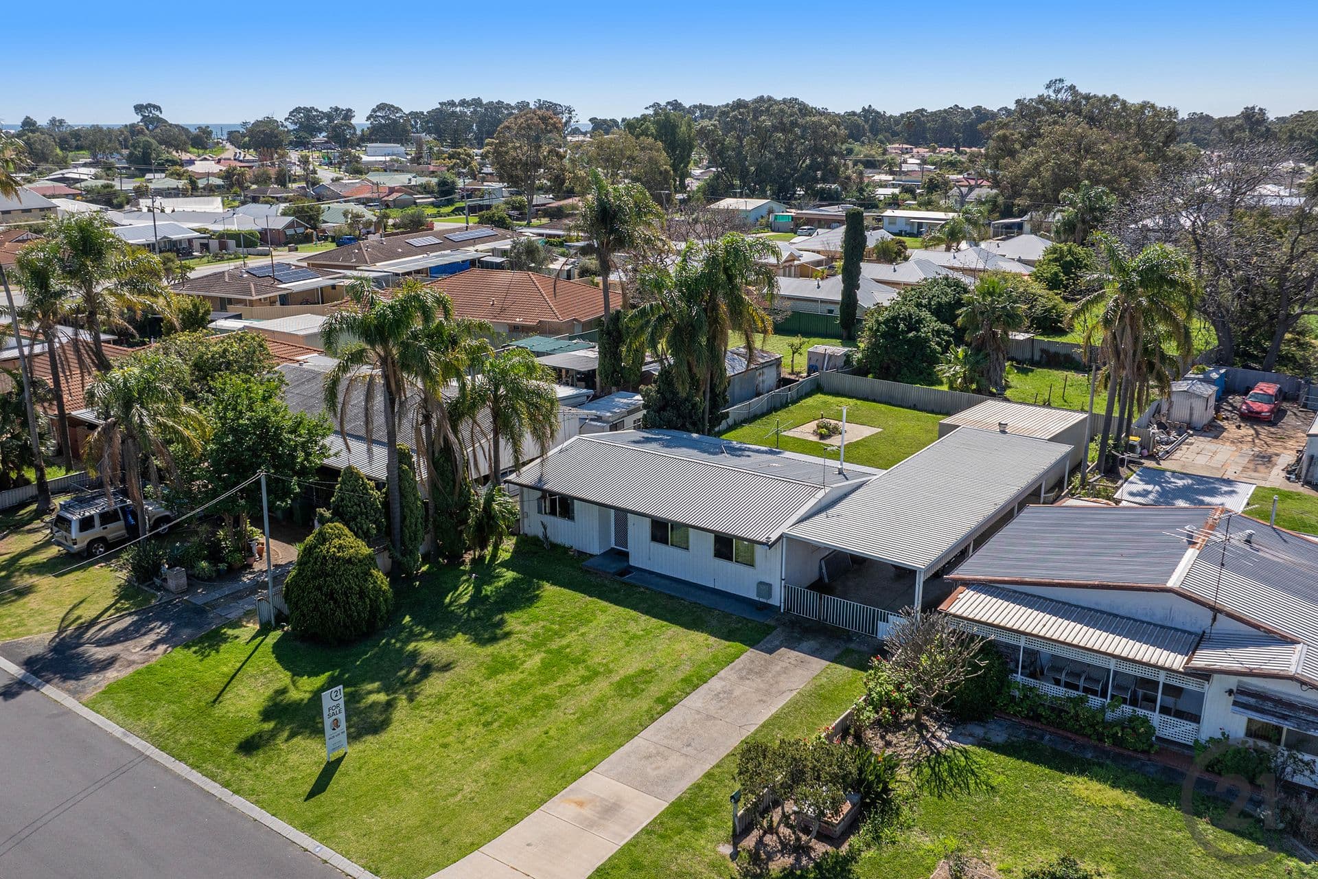 4 Eacott Street, Mandurah, WA, 6210, Mandurah - Thumbnail 5